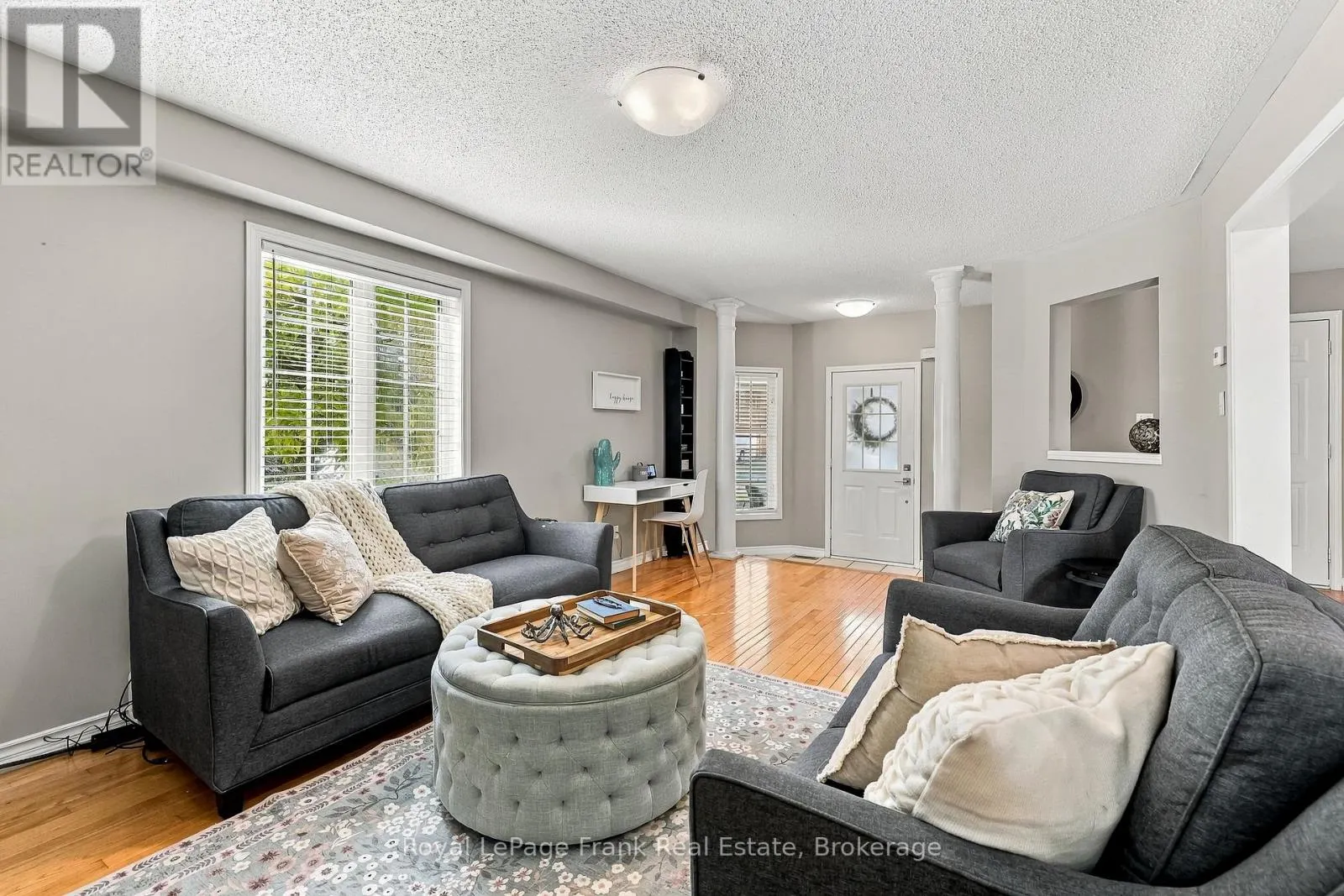 15 SPRUCEWOOD CRESCENT
