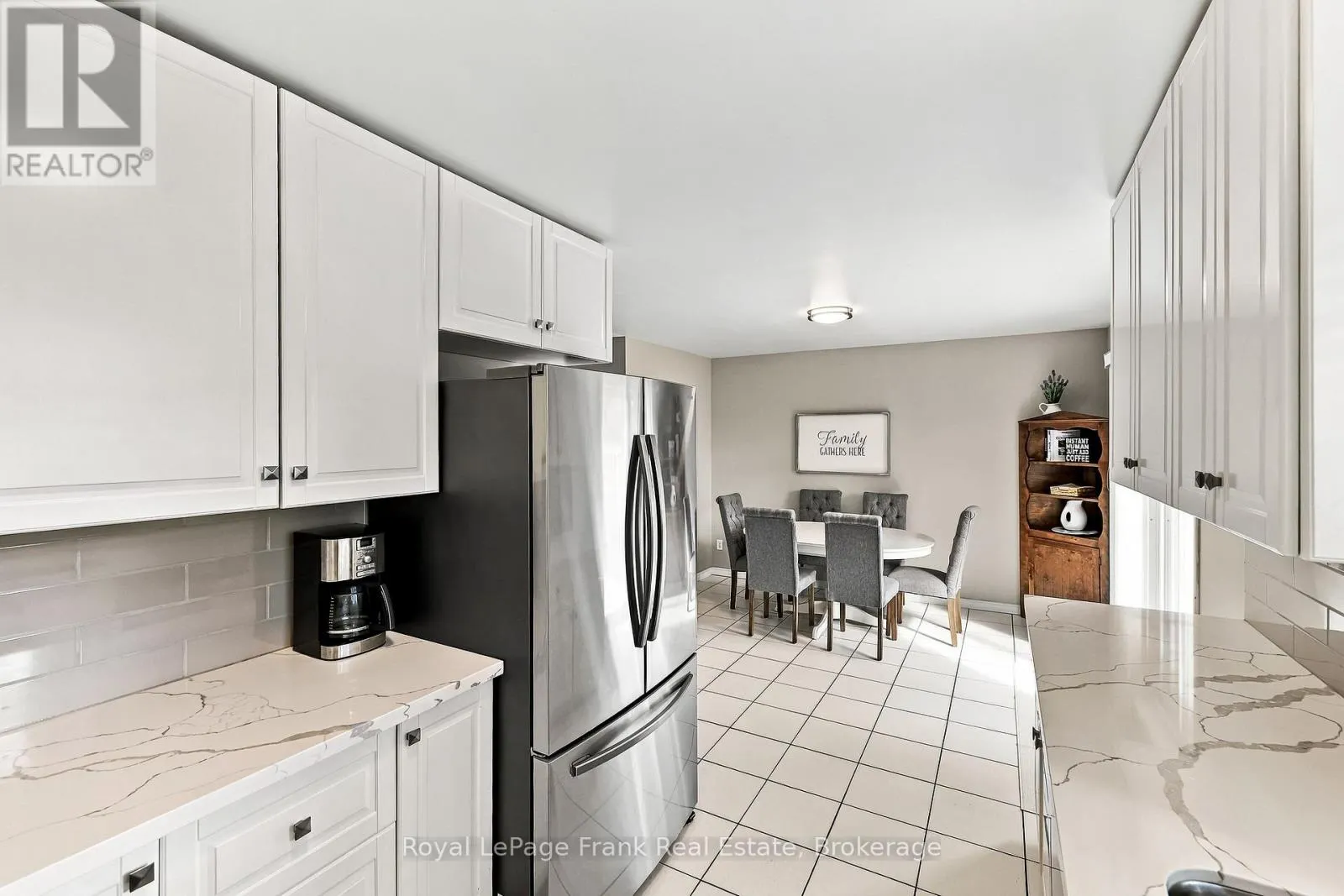 15 SPRUCEWOOD CRESCENT