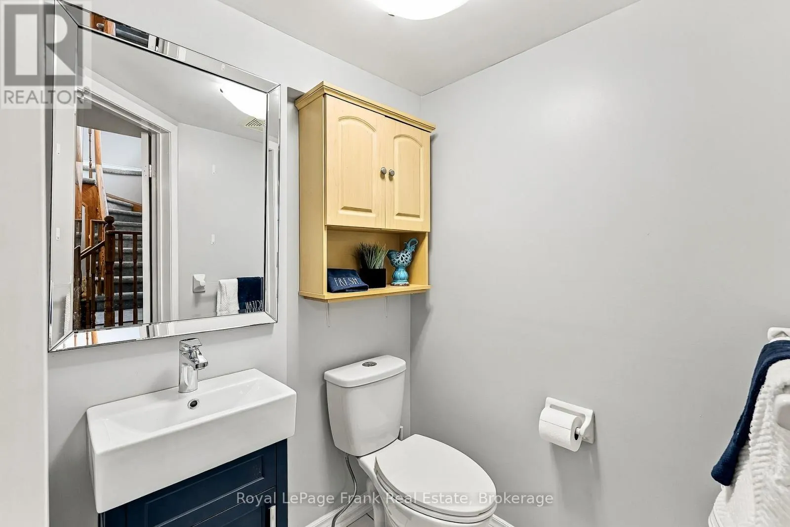 15 SPRUCEWOOD CRESCENT