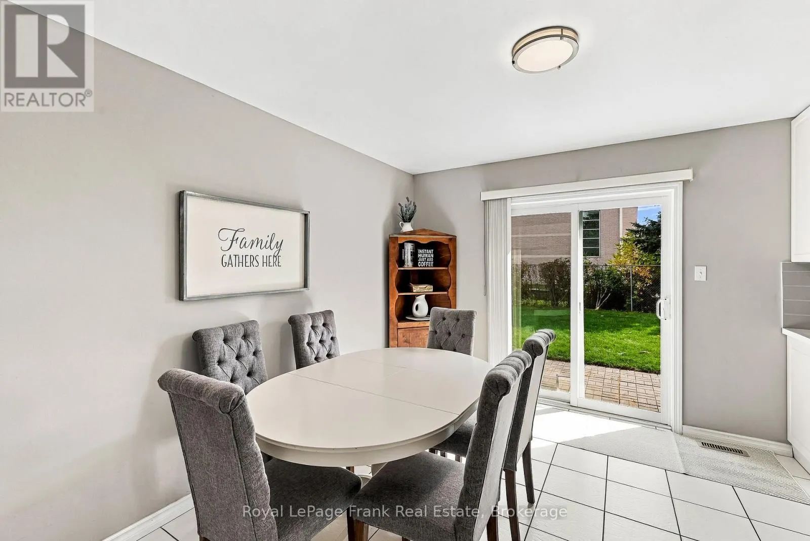 15 SPRUCEWOOD CRESCENT