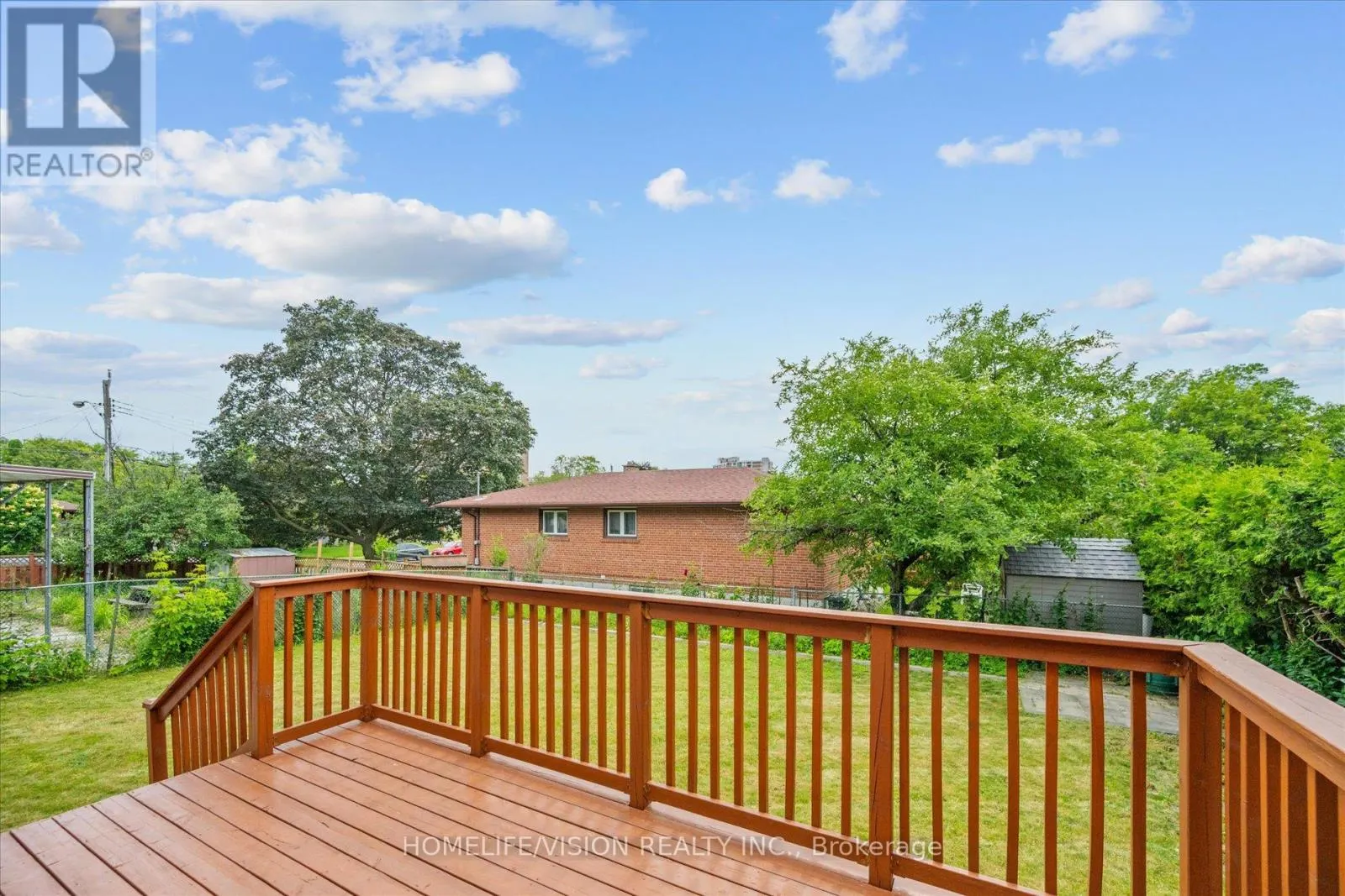24 CEDAR BRAE BOULEVARD