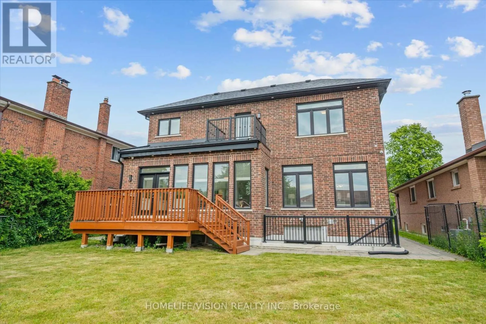 24 CEDAR BRAE BOULEVARD