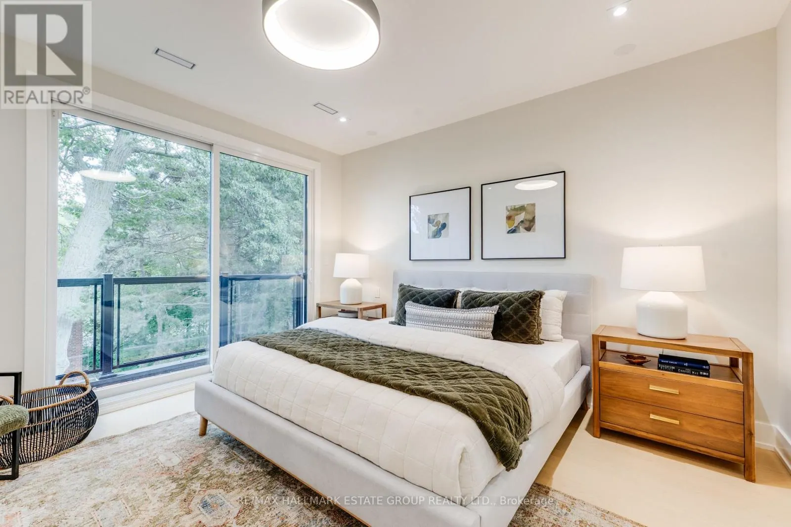 1 HAIG AVENUE