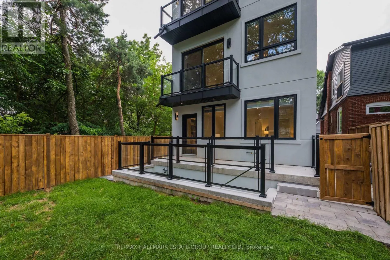 1 HAIG AVENUE