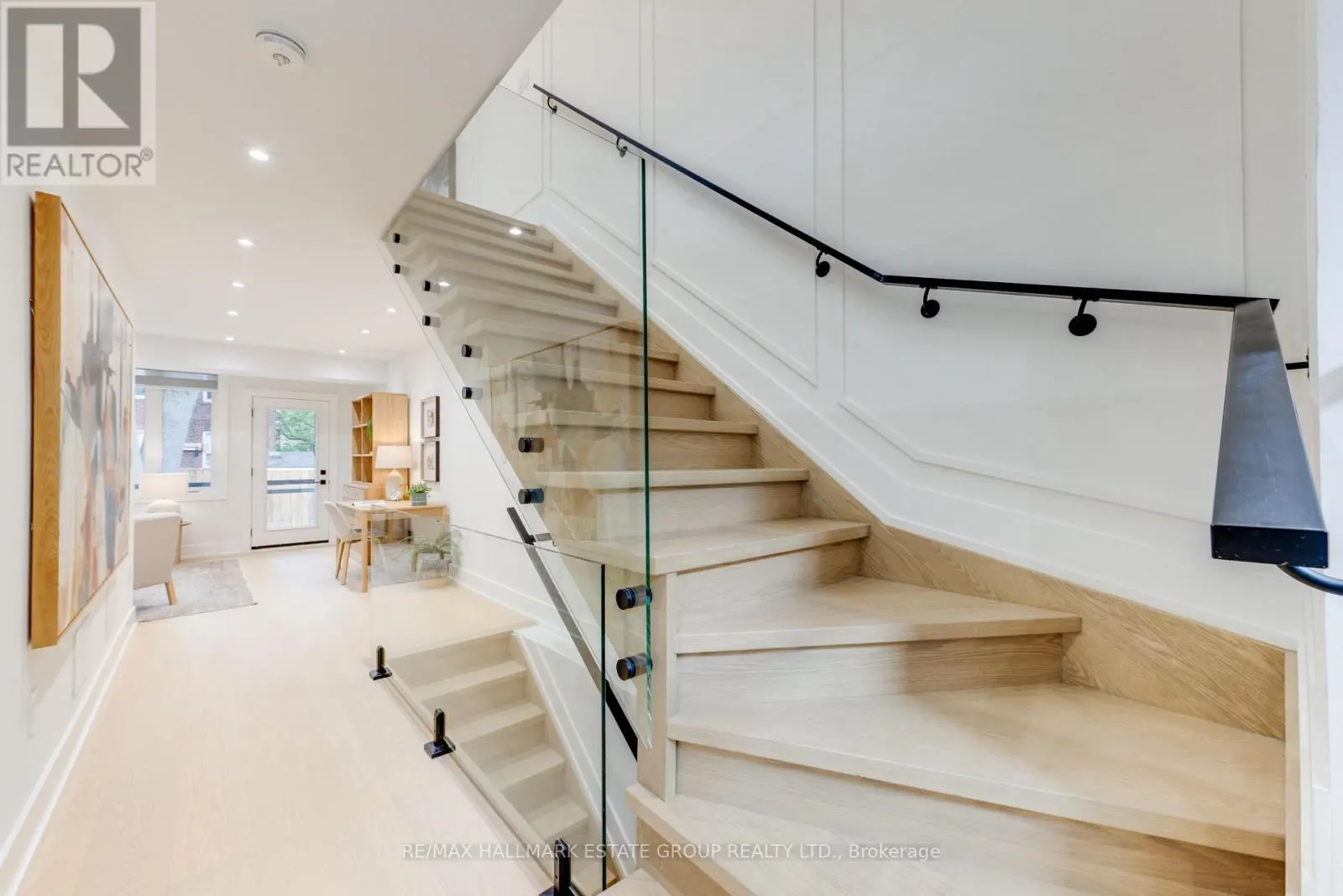 1 HAIG AVENUE
