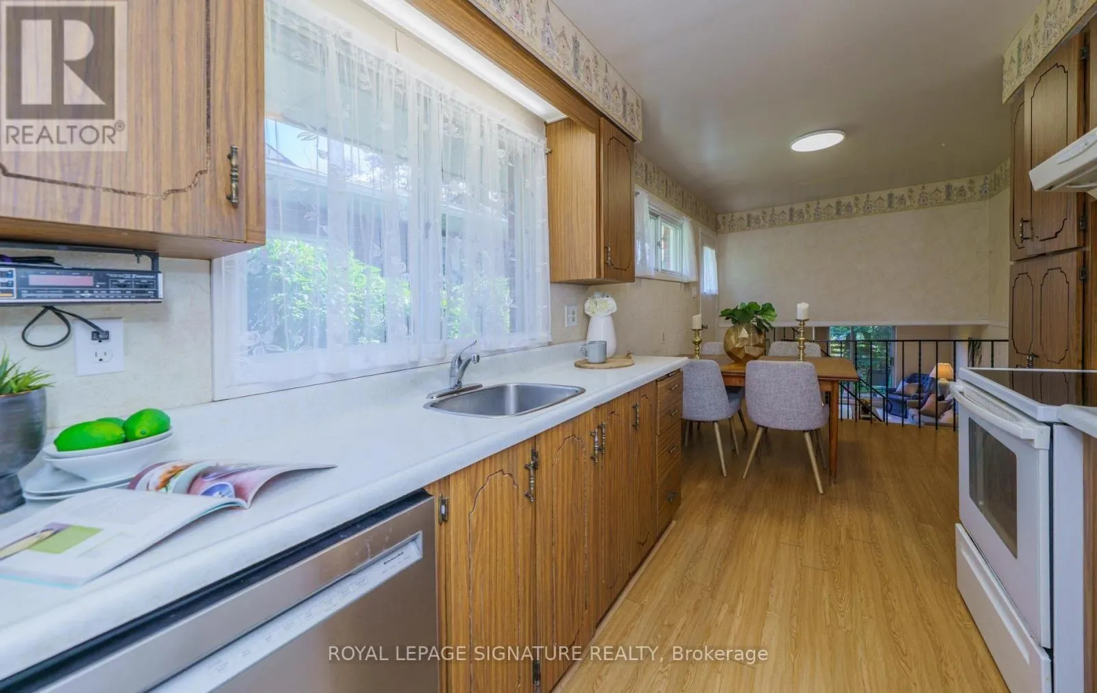29 FLUELLEN DRIVE