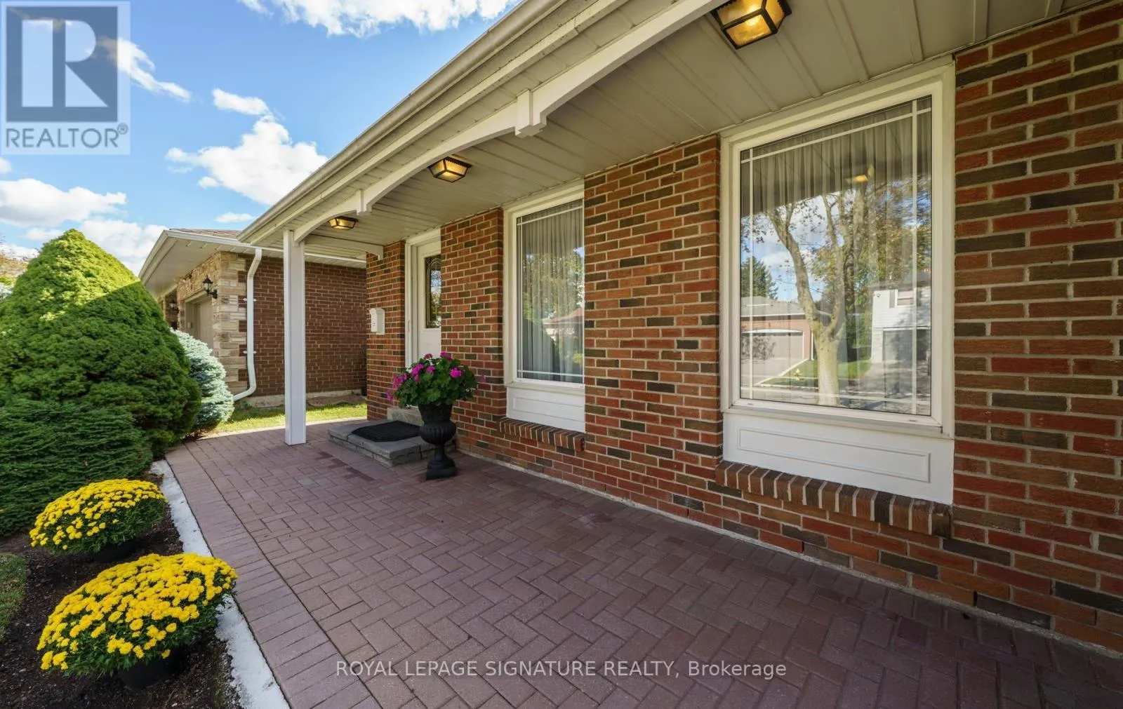 29 FLUELLEN DRIVE