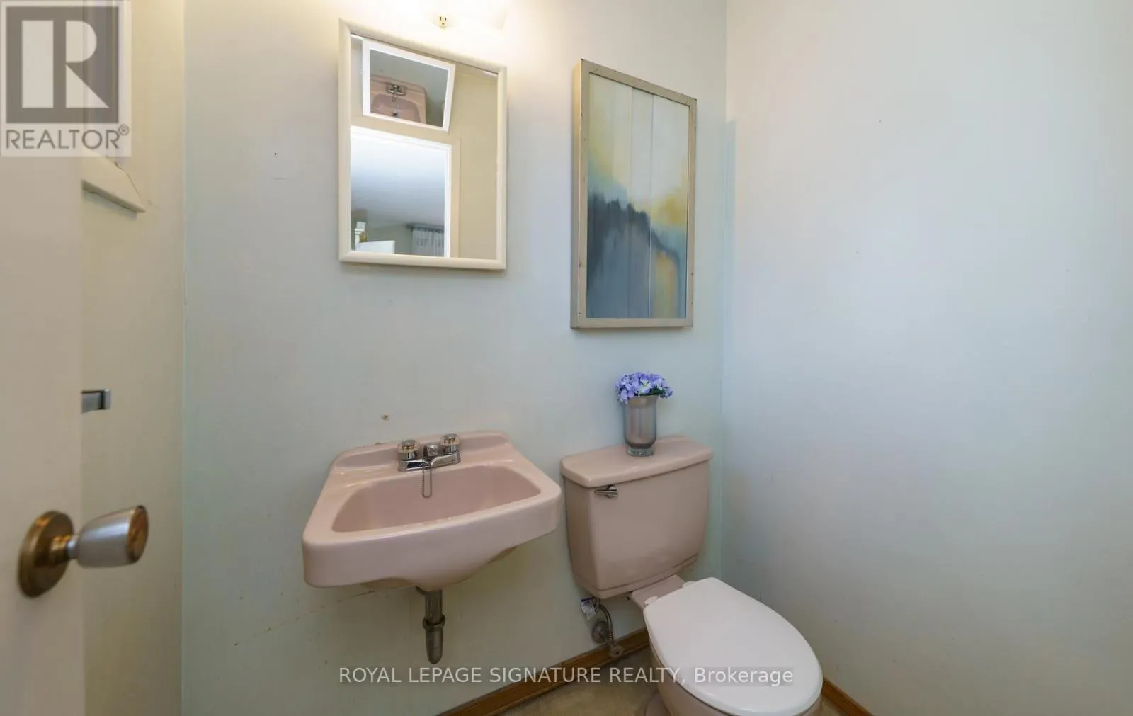 29 FLUELLEN DRIVE