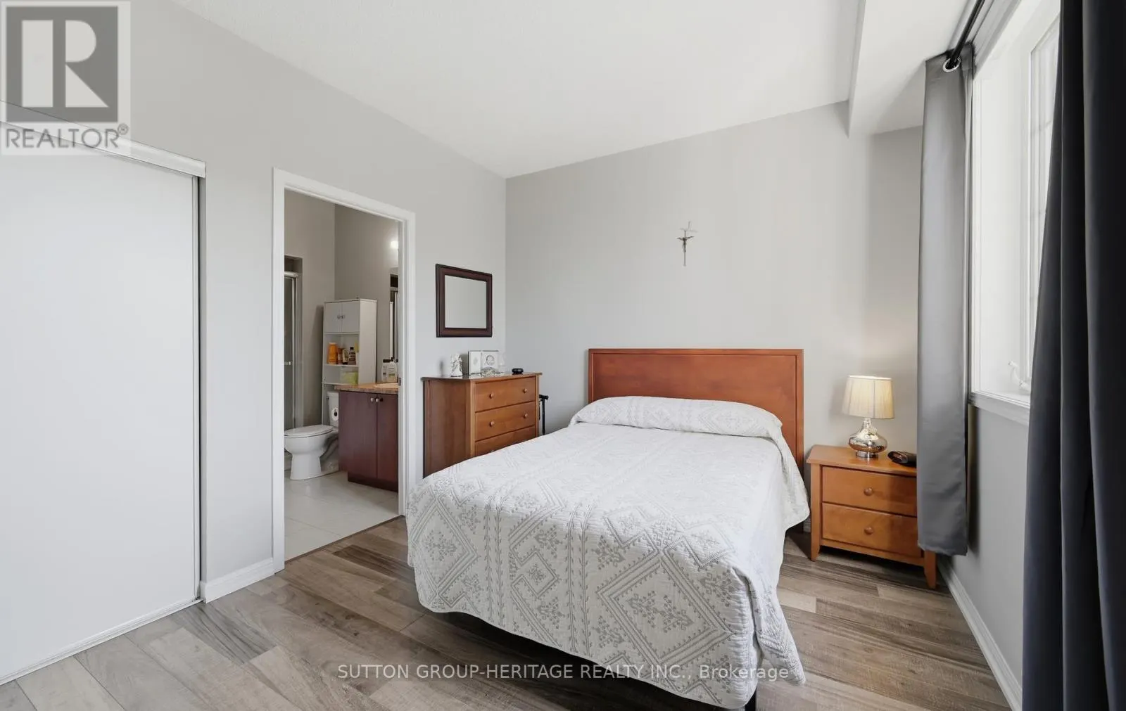 320 - 54 HARVEY JOHNSTON WAY
