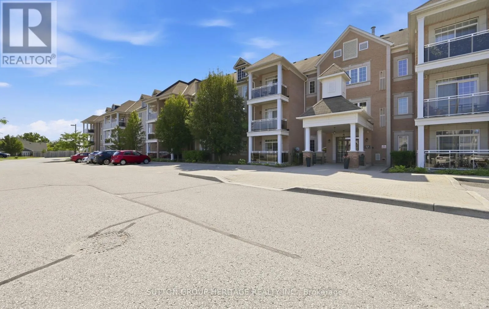 320 - 54 HARVEY JOHNSTON WAY
