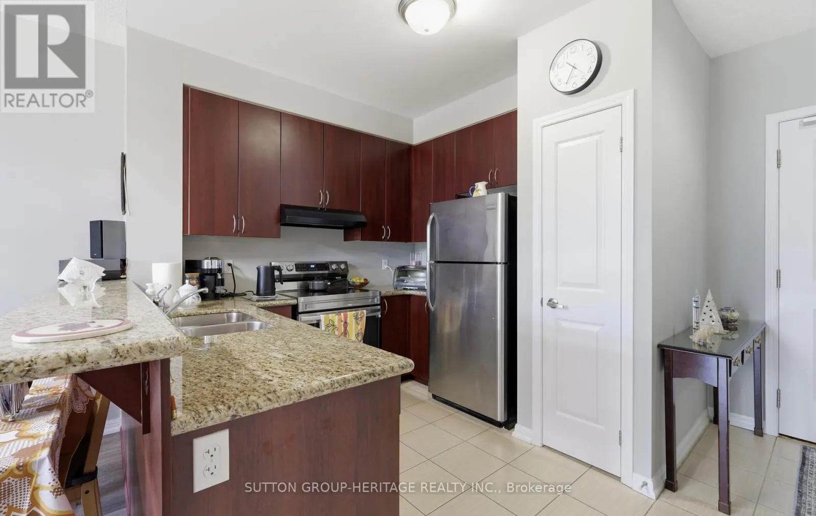 320 - 54 HARVEY JOHNSTON WAY