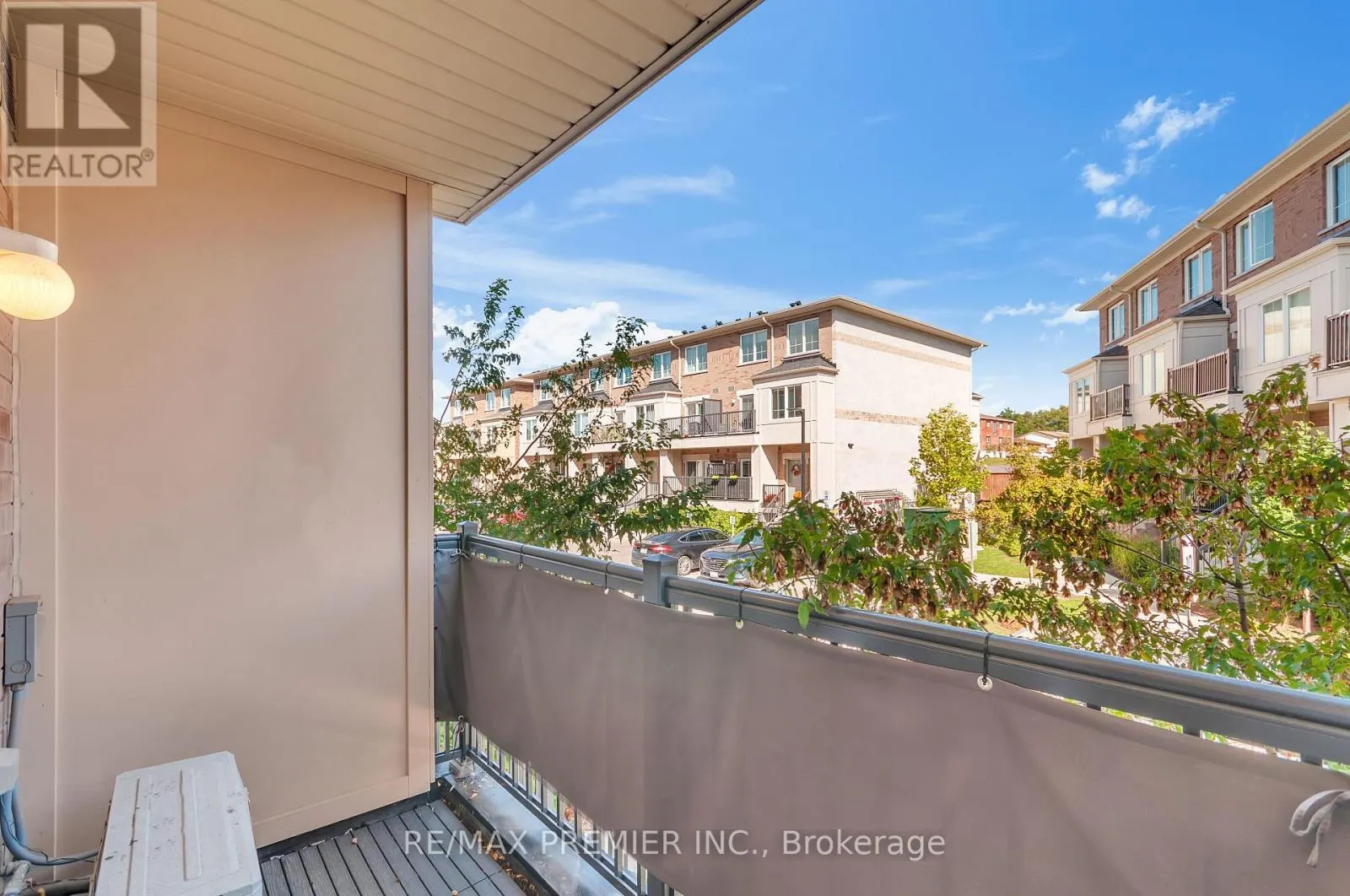 2 - 480 BERESFORD PATH