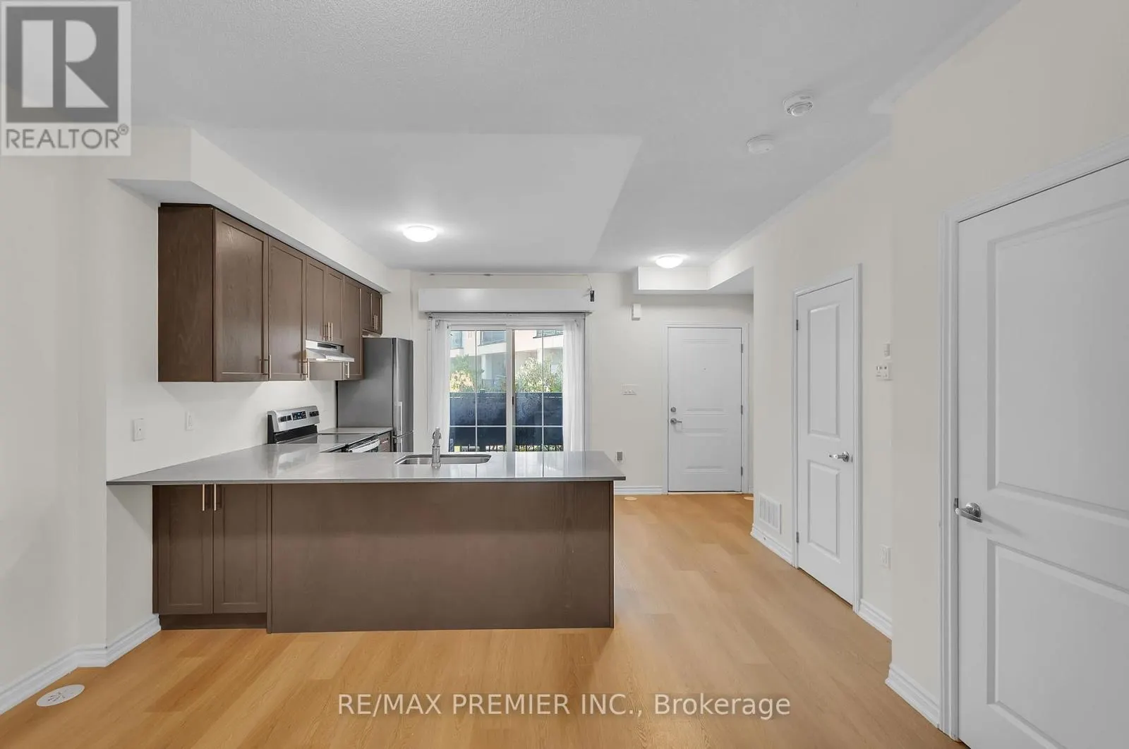 2 - 480 BERESFORD PATH