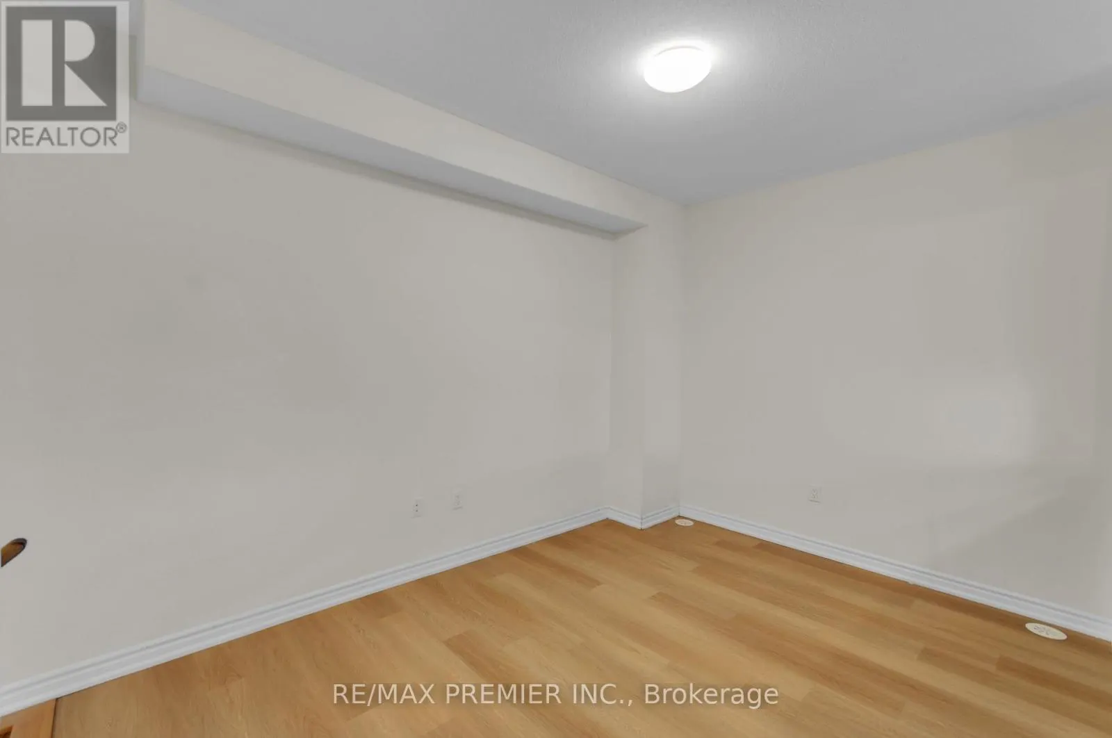 2 - 480 BERESFORD PATH