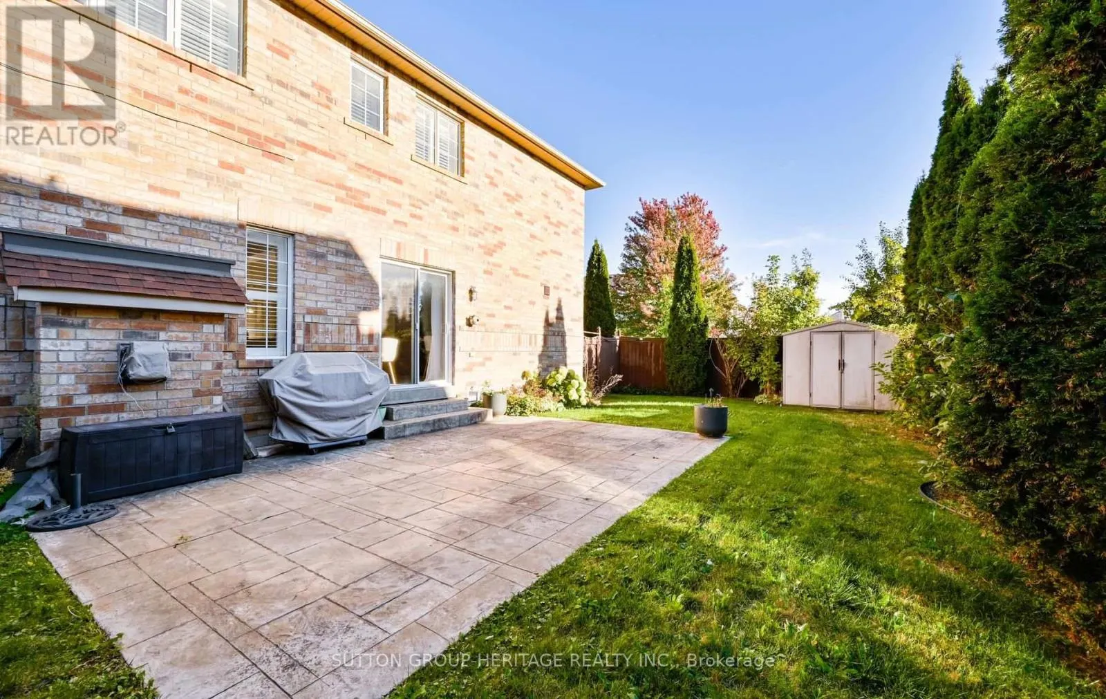 2 BEADLE DRIVE