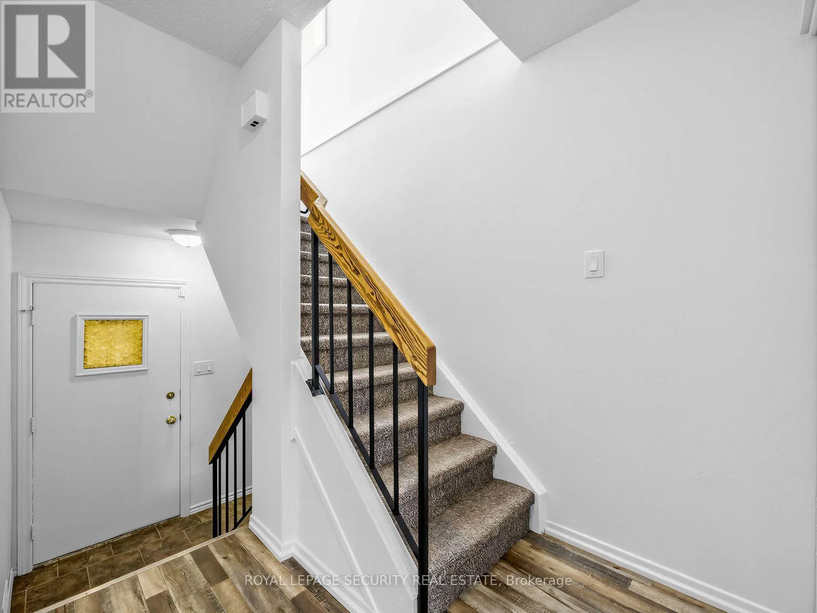 22 HARPER COURT