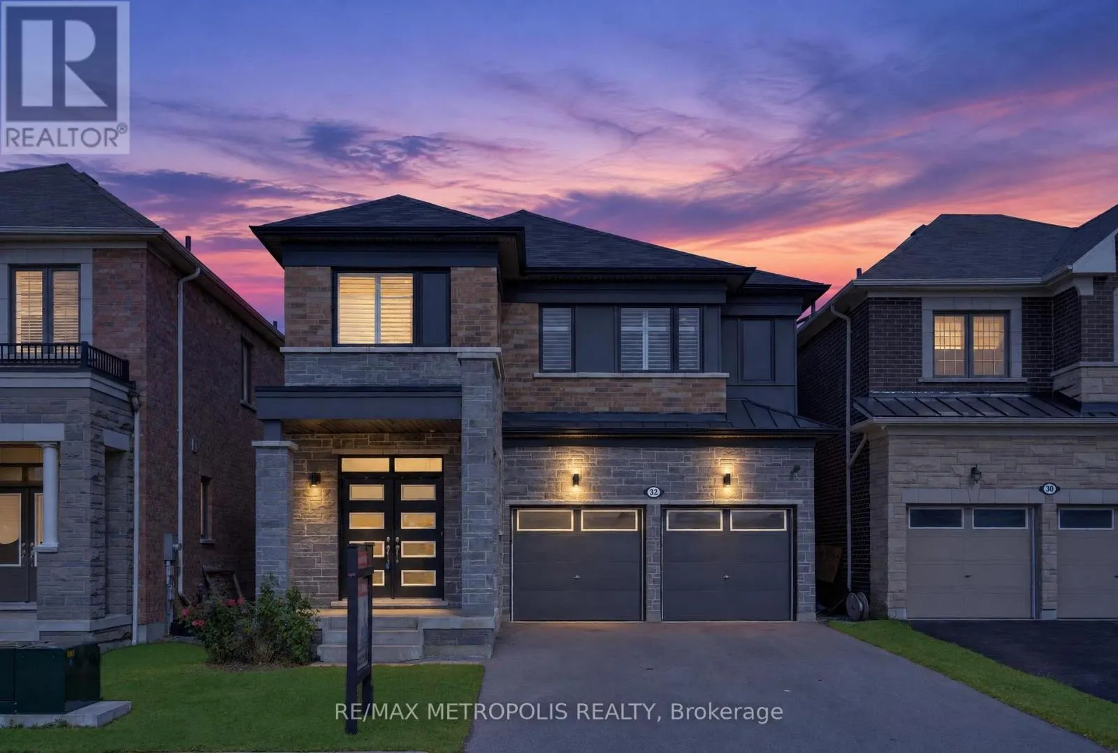 32 LOCKYER DRIVE