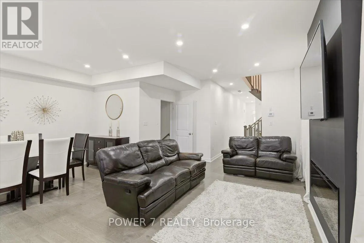 94 CONARTY CRESCENT