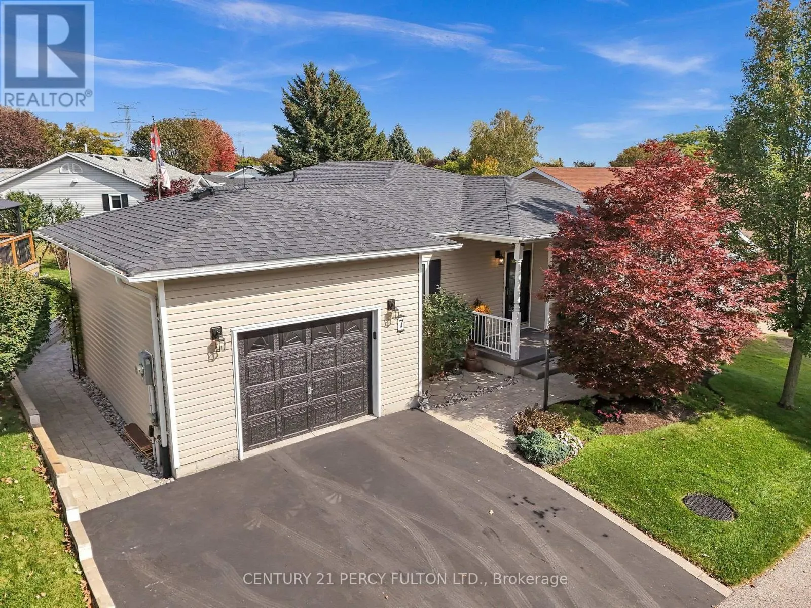 7 EASTBANK ROAD
