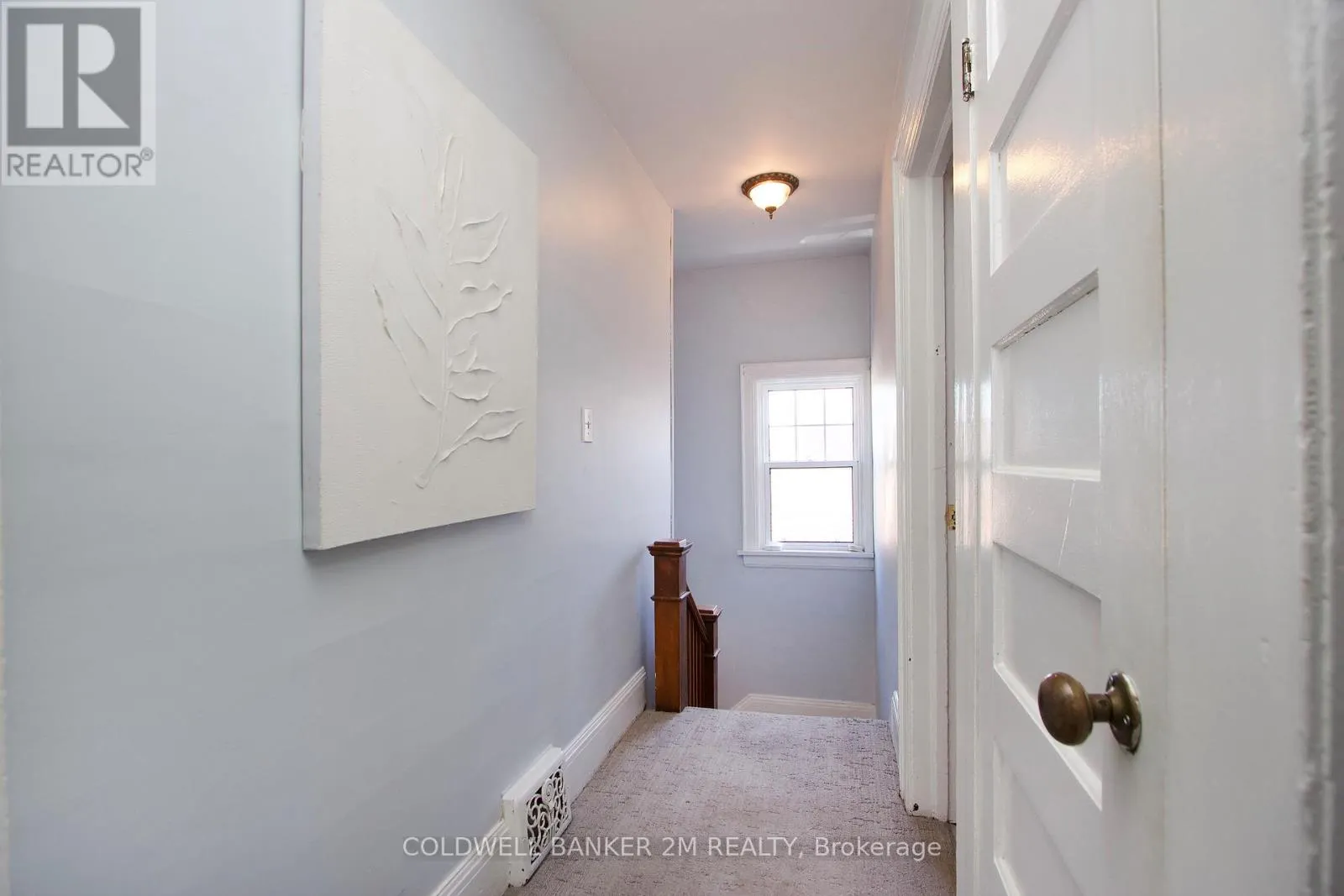 49 BROCK STREET E