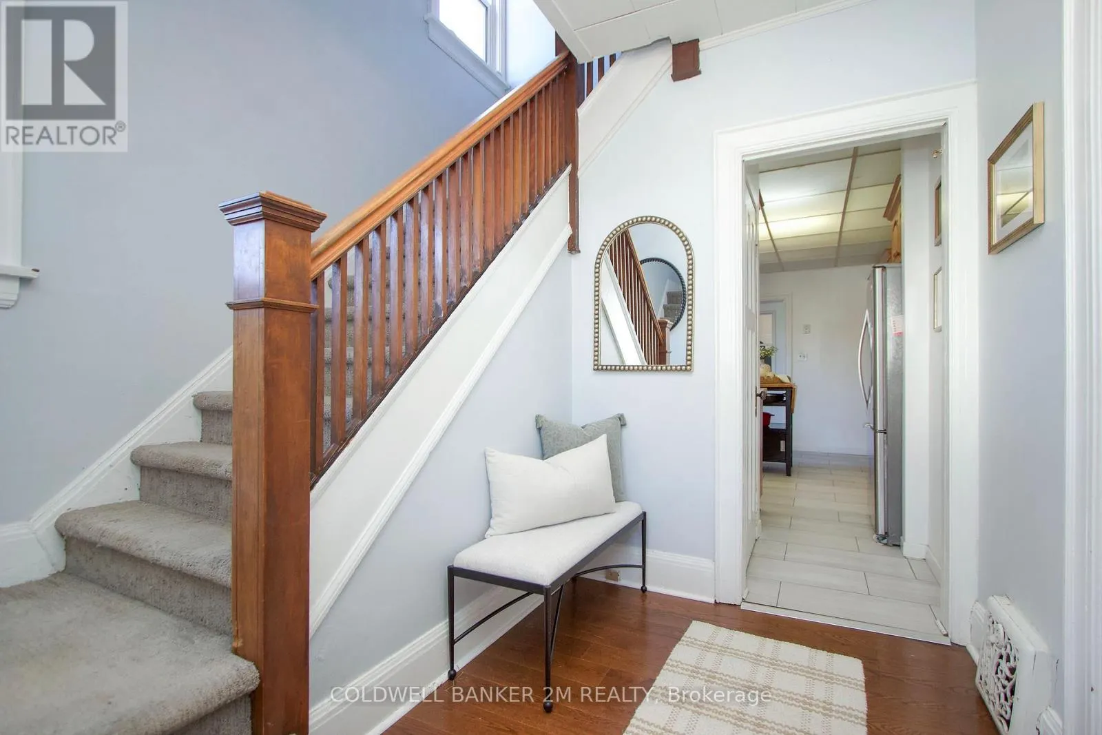 49 BROCK STREET E