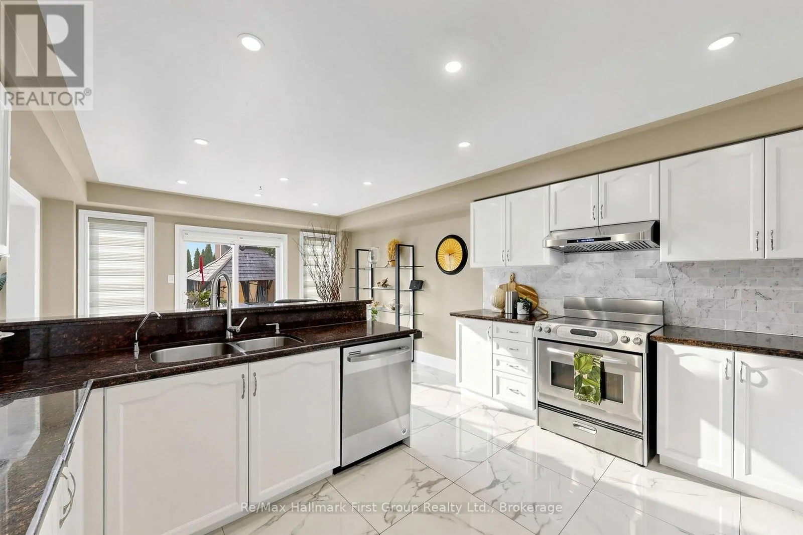 3271 COUNTRY LANE