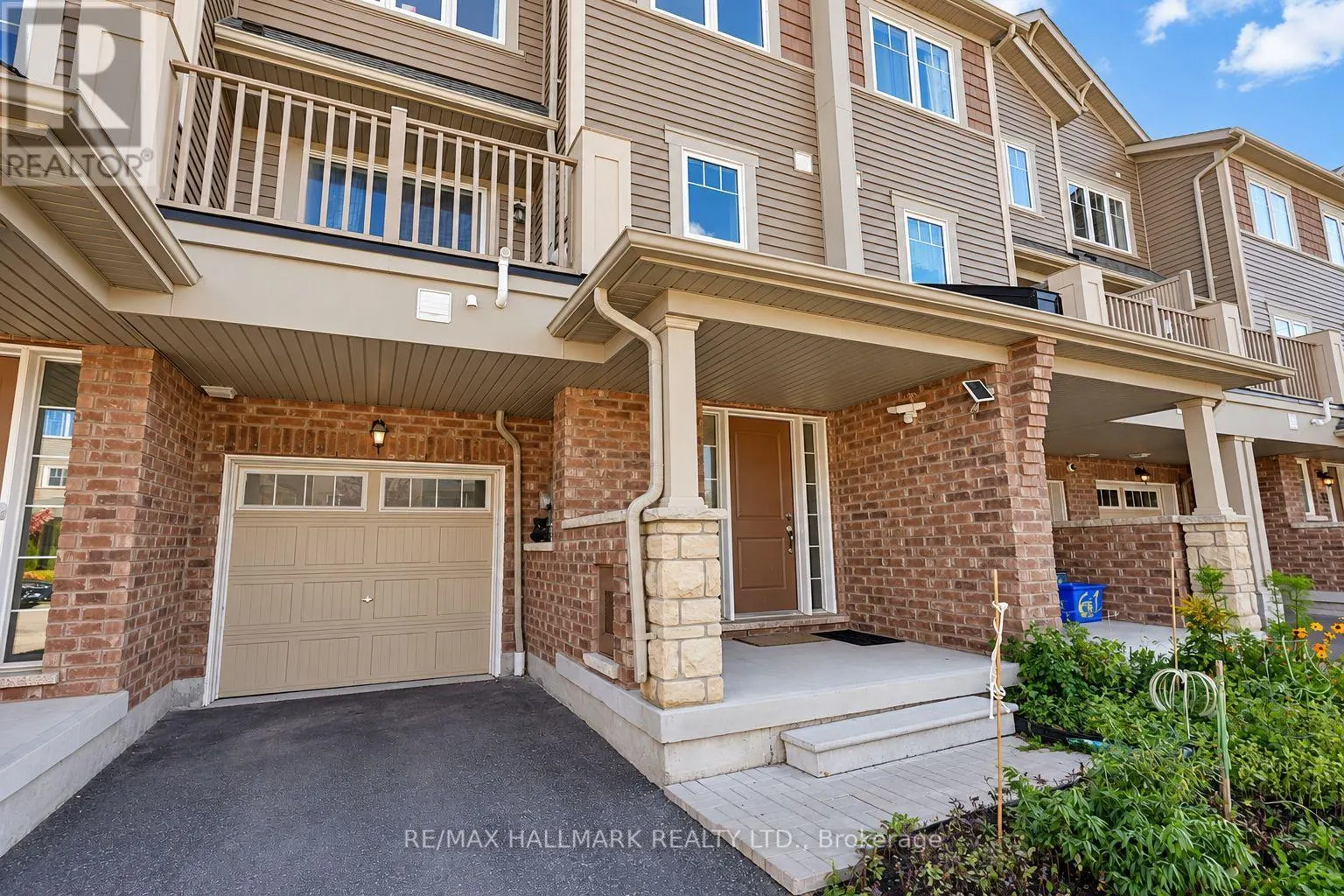 63 TABARET CRESCENT