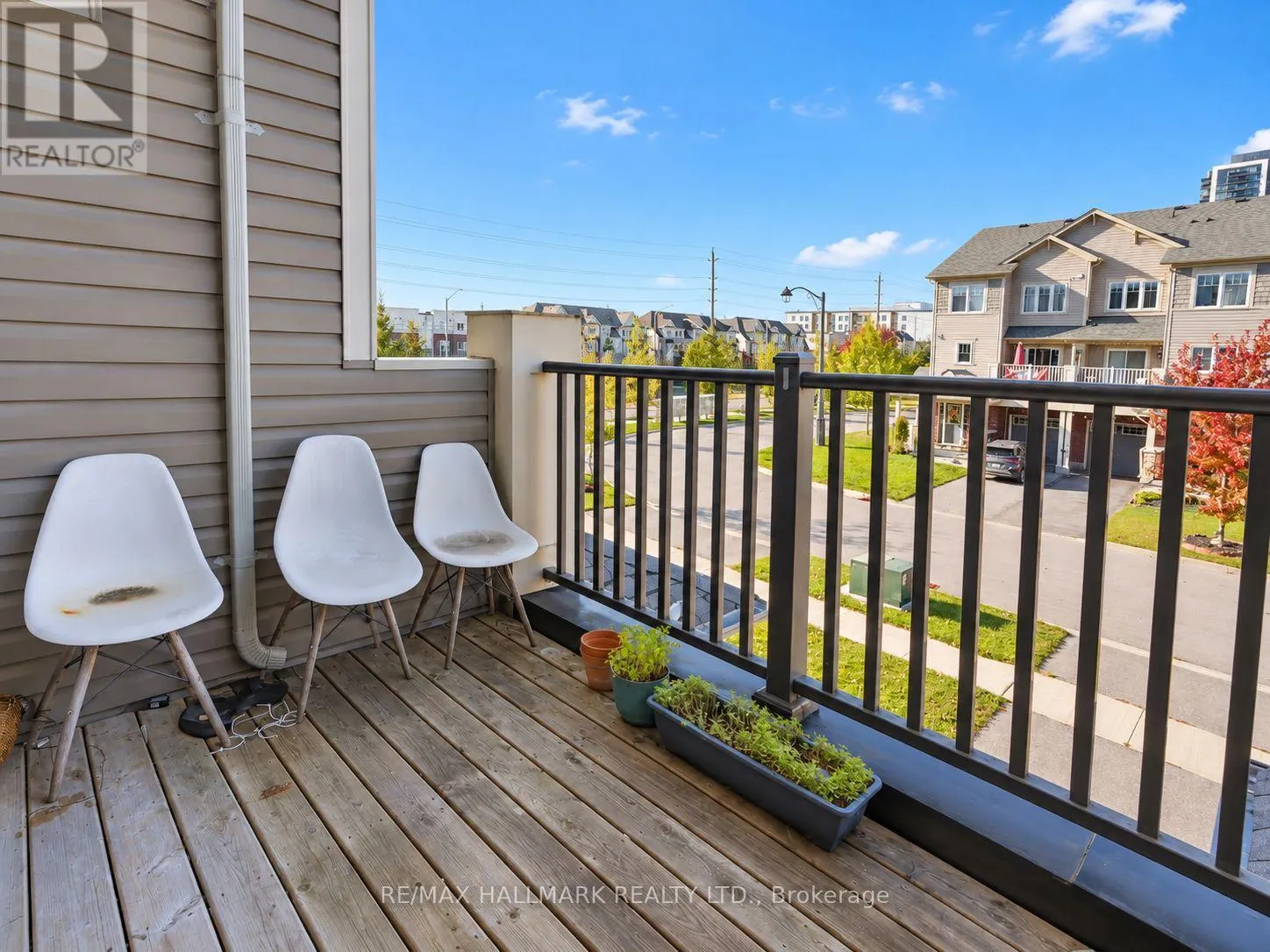 63 TABARET CRESCENT