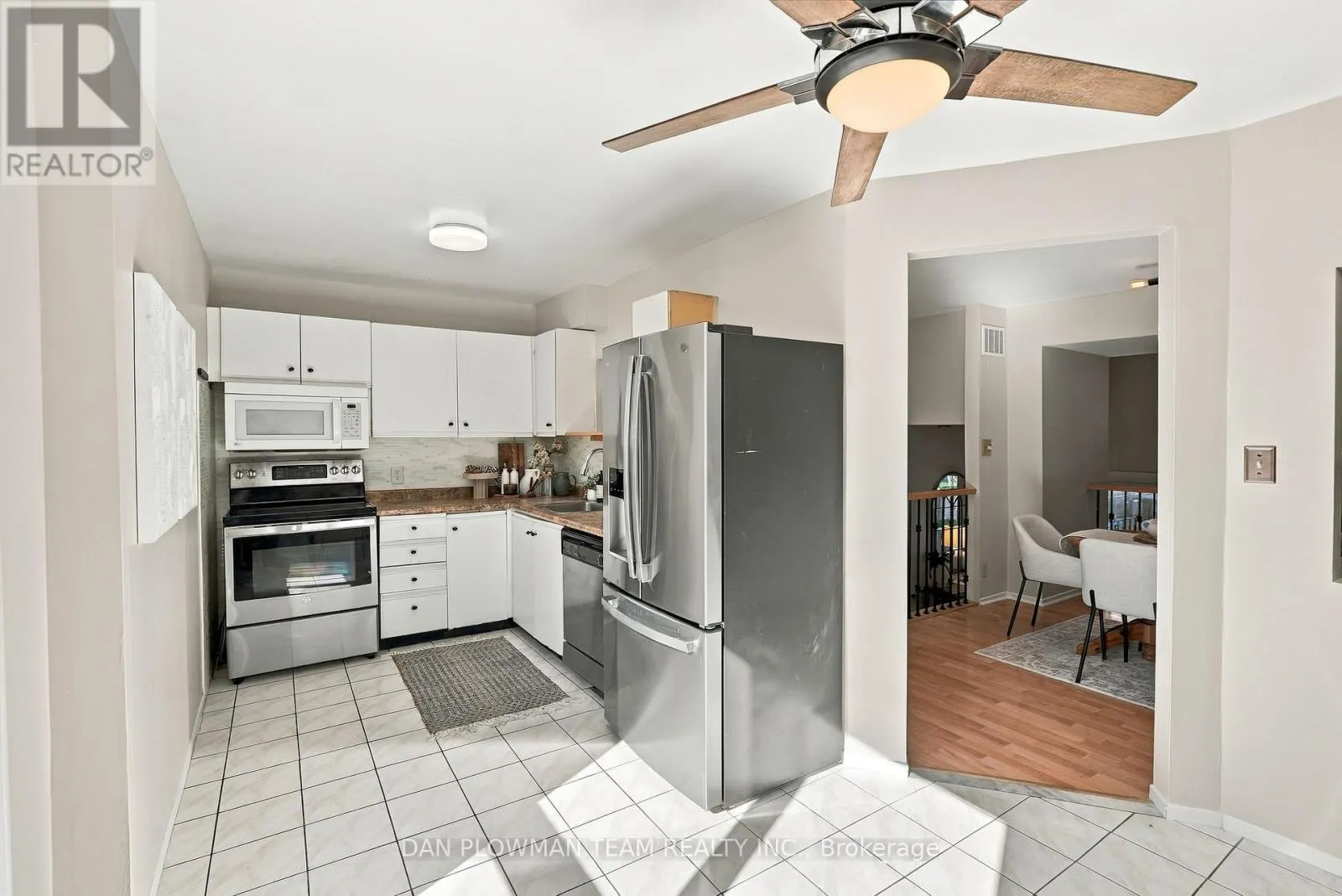 81 - 1133 RITSON ROAD N