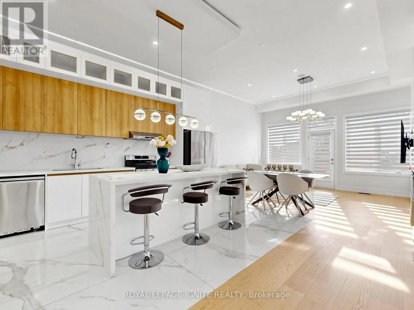 52A ROBINSON AVENUE