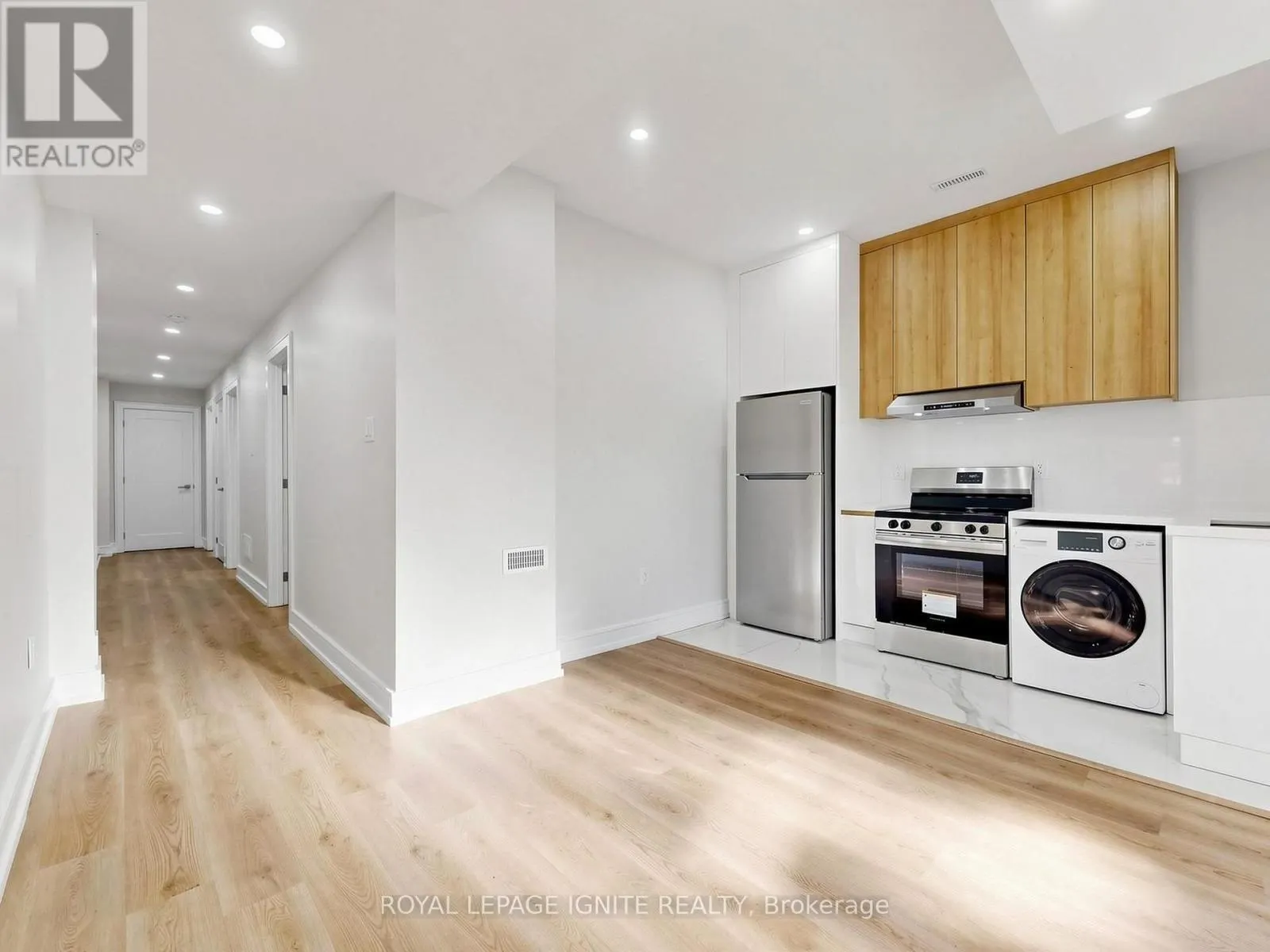 52A ROBINSON AVENUE