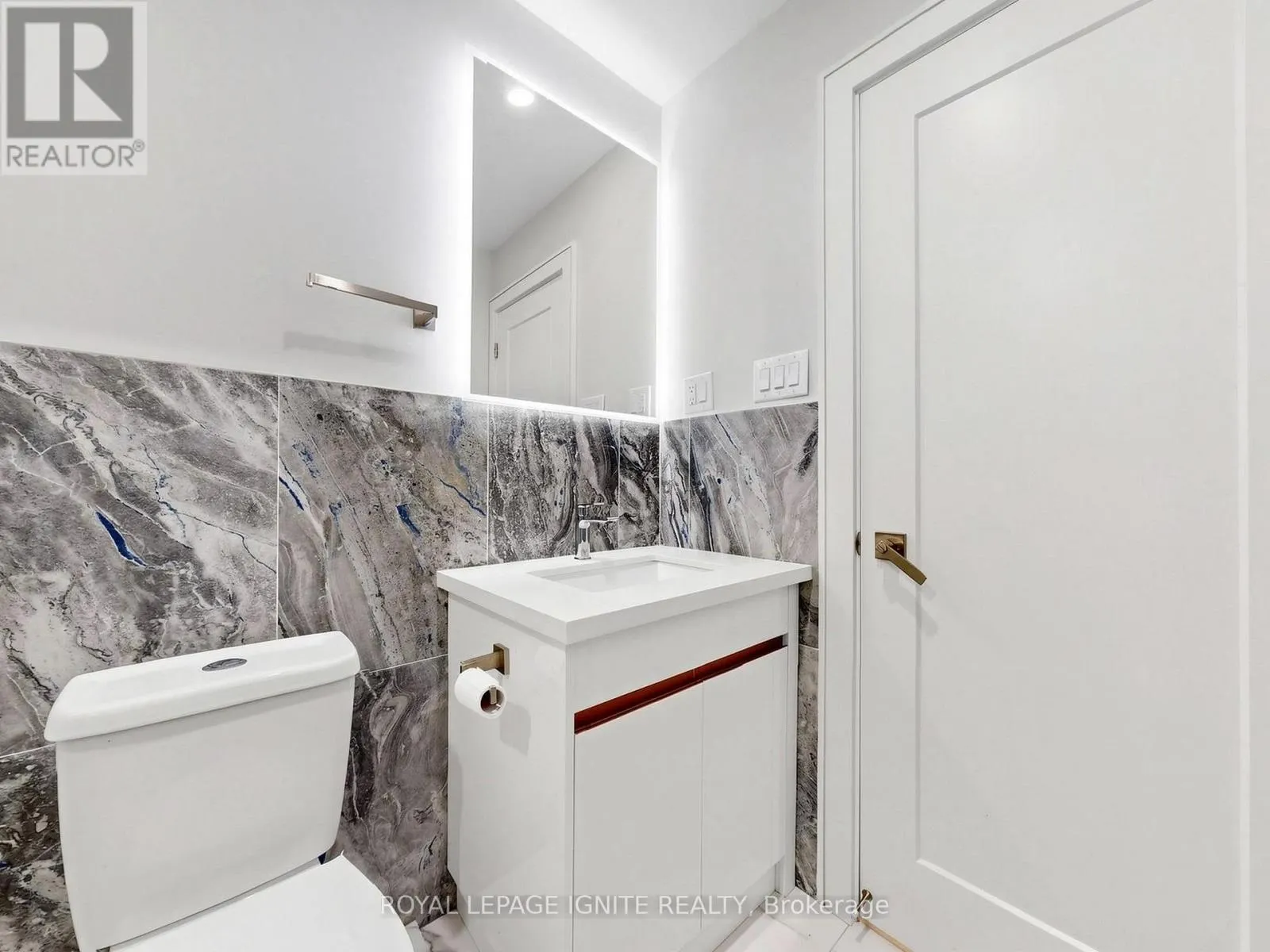 52A ROBINSON AVENUE
