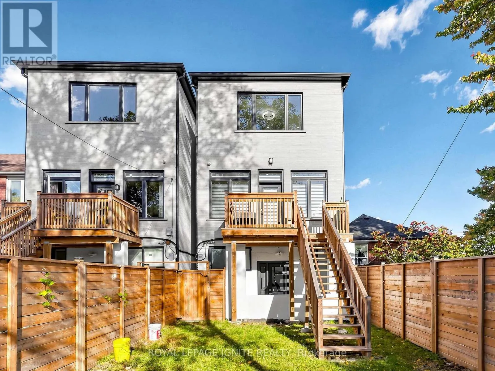 52A ROBINSON AVENUE