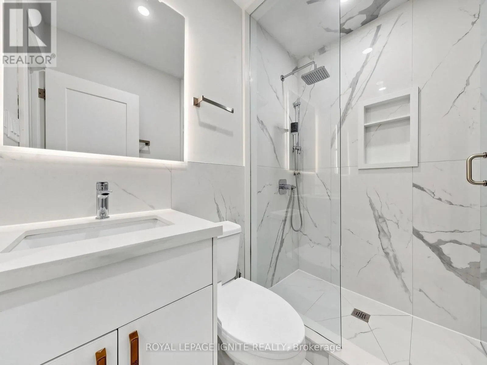 52A ROBINSON AVENUE