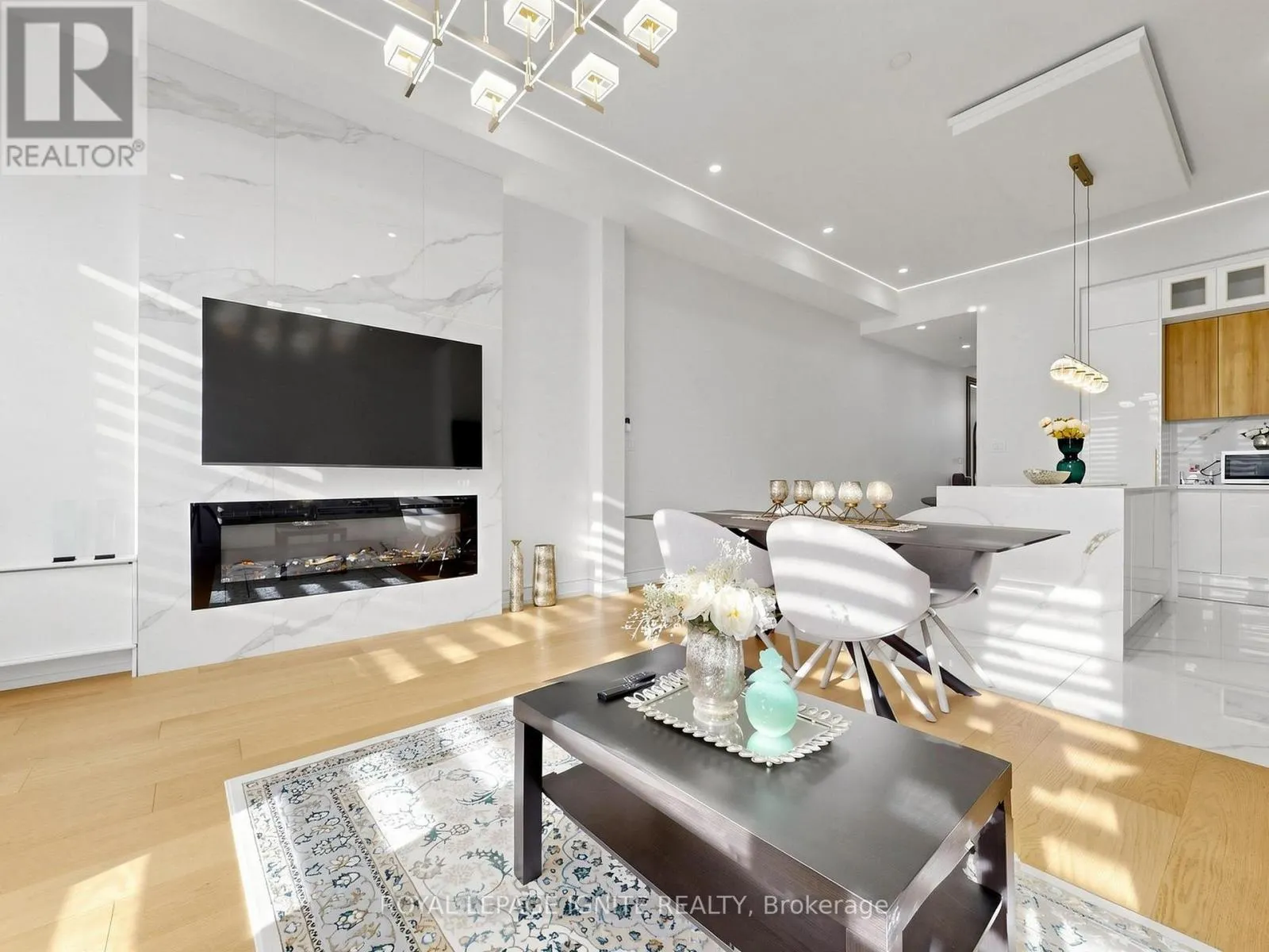 52A ROBINSON AVENUE