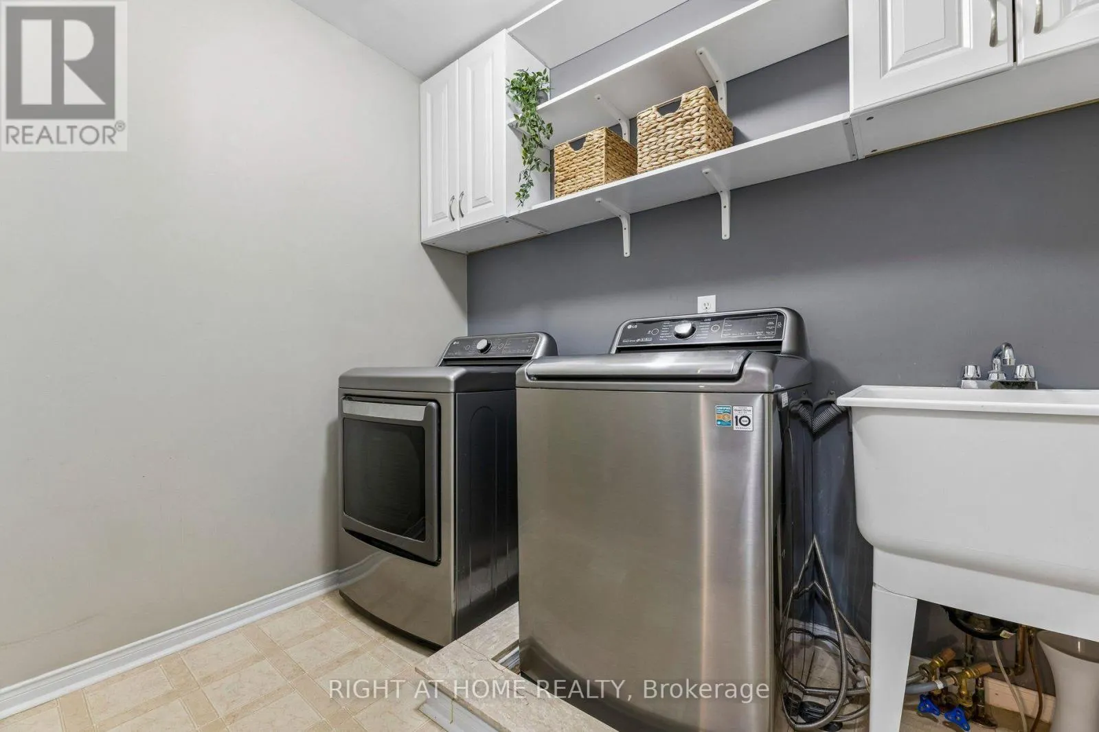 29 BANNISTER STREET