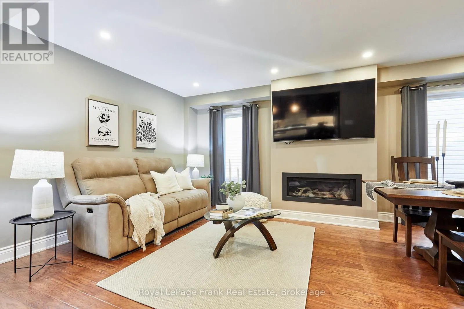 78 BEACHGROVE CRESCENT