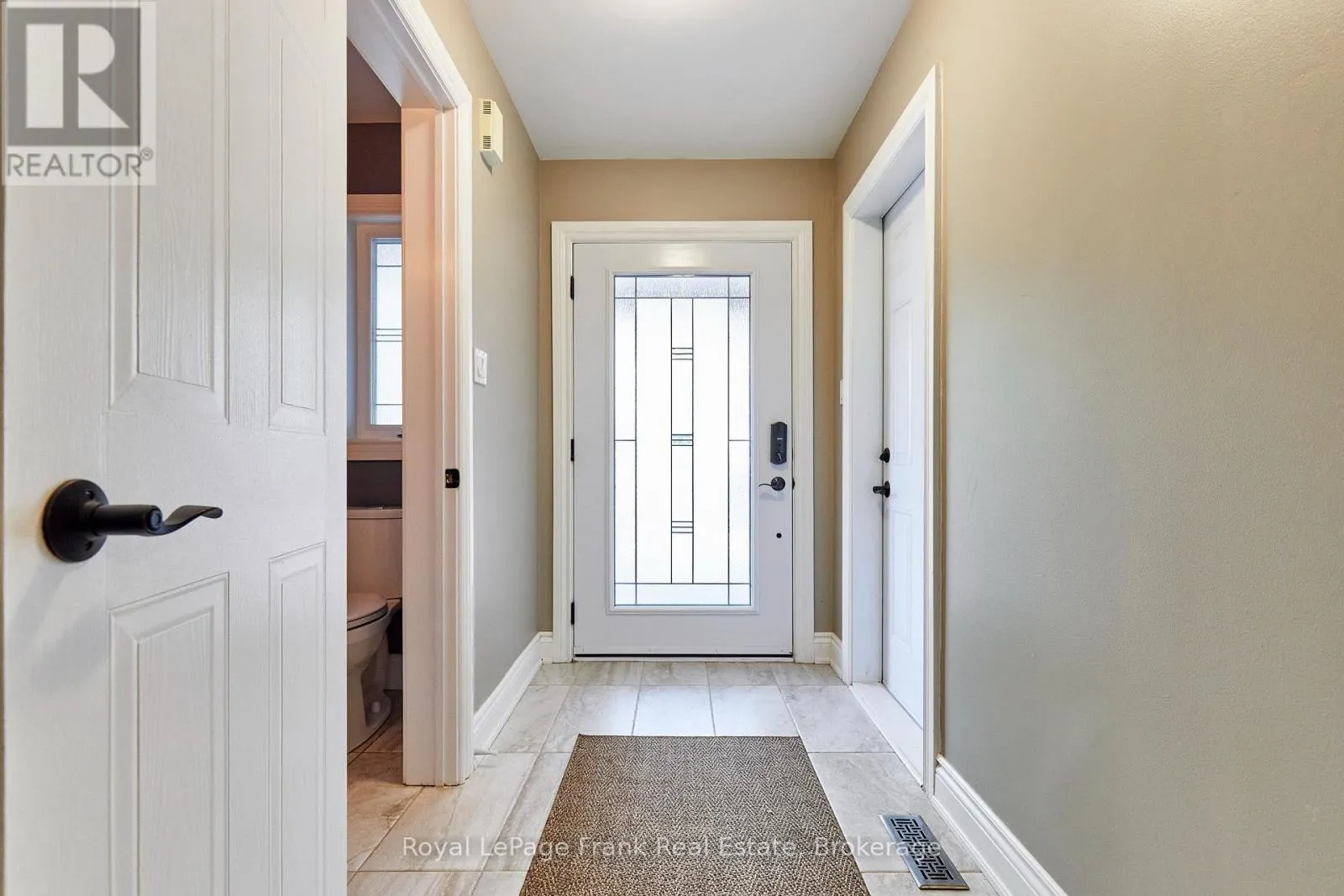 78 BEACHGROVE CRESCENT