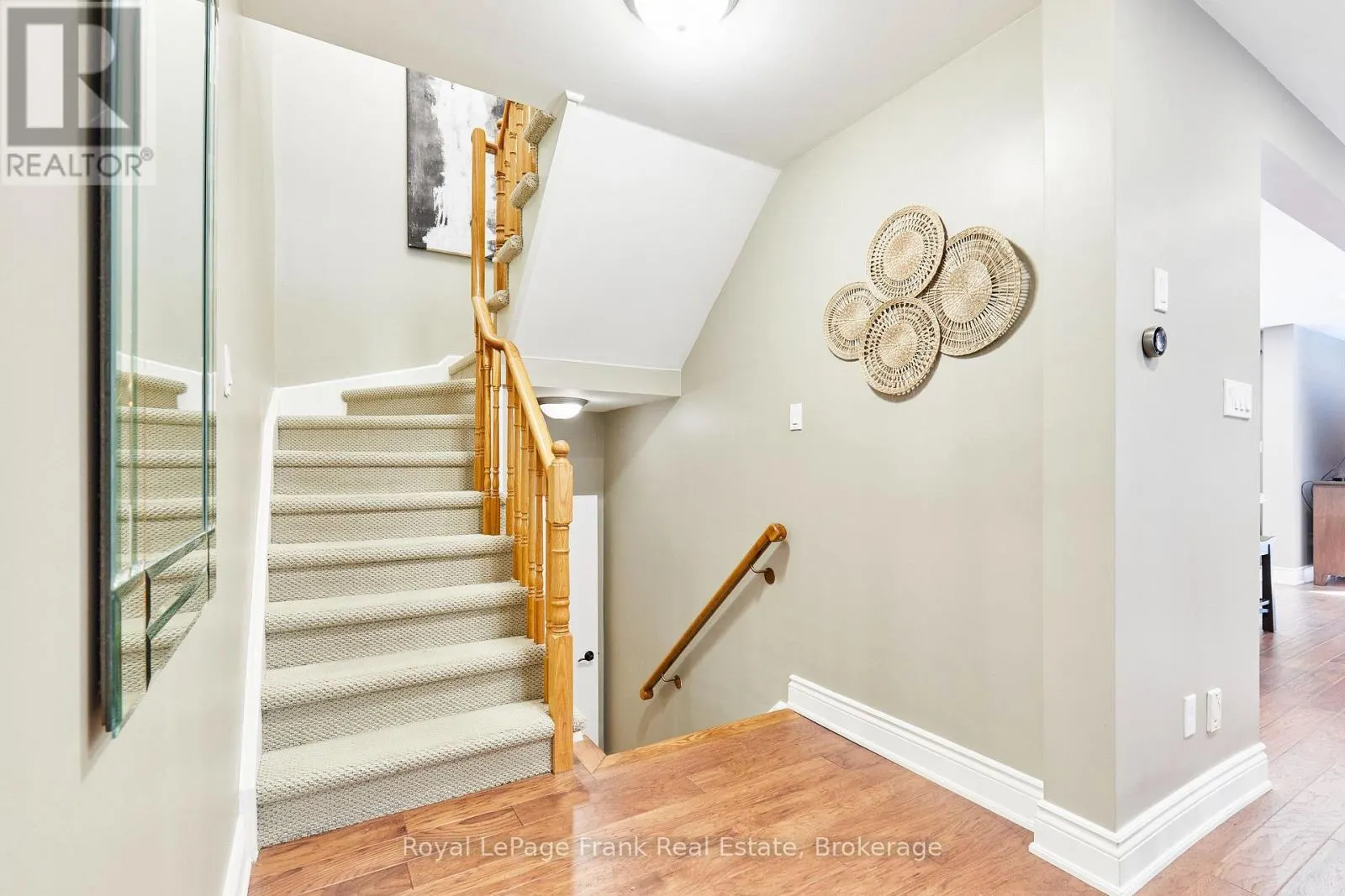 78 BEACHGROVE CRESCENT