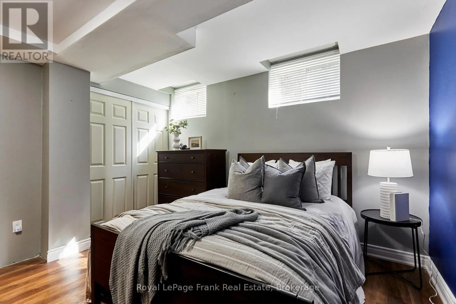 78 BEACHGROVE CRESCENT