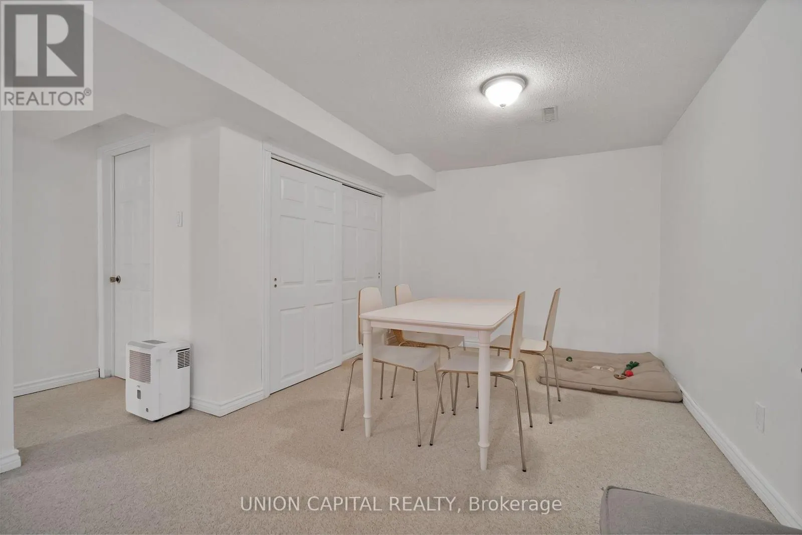 73 HUMPHREY DRIVE