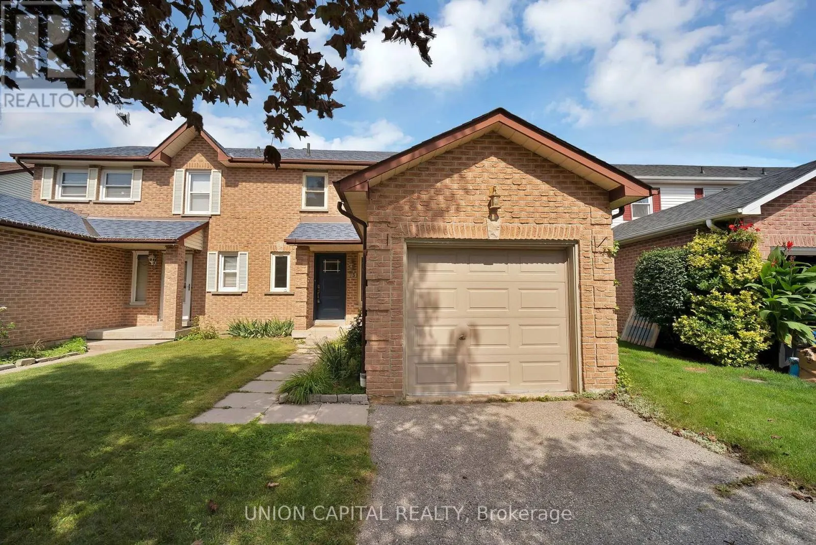 73 HUMPHREY DRIVE