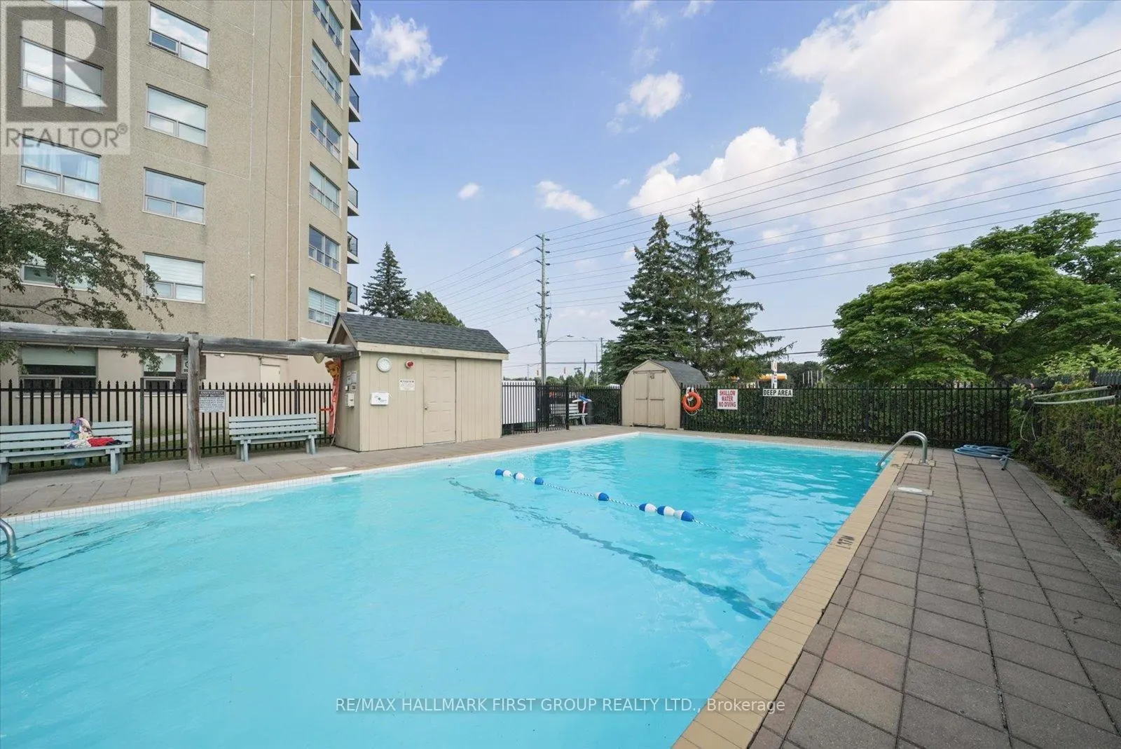 206 - 2 WESTNEY ROAD N