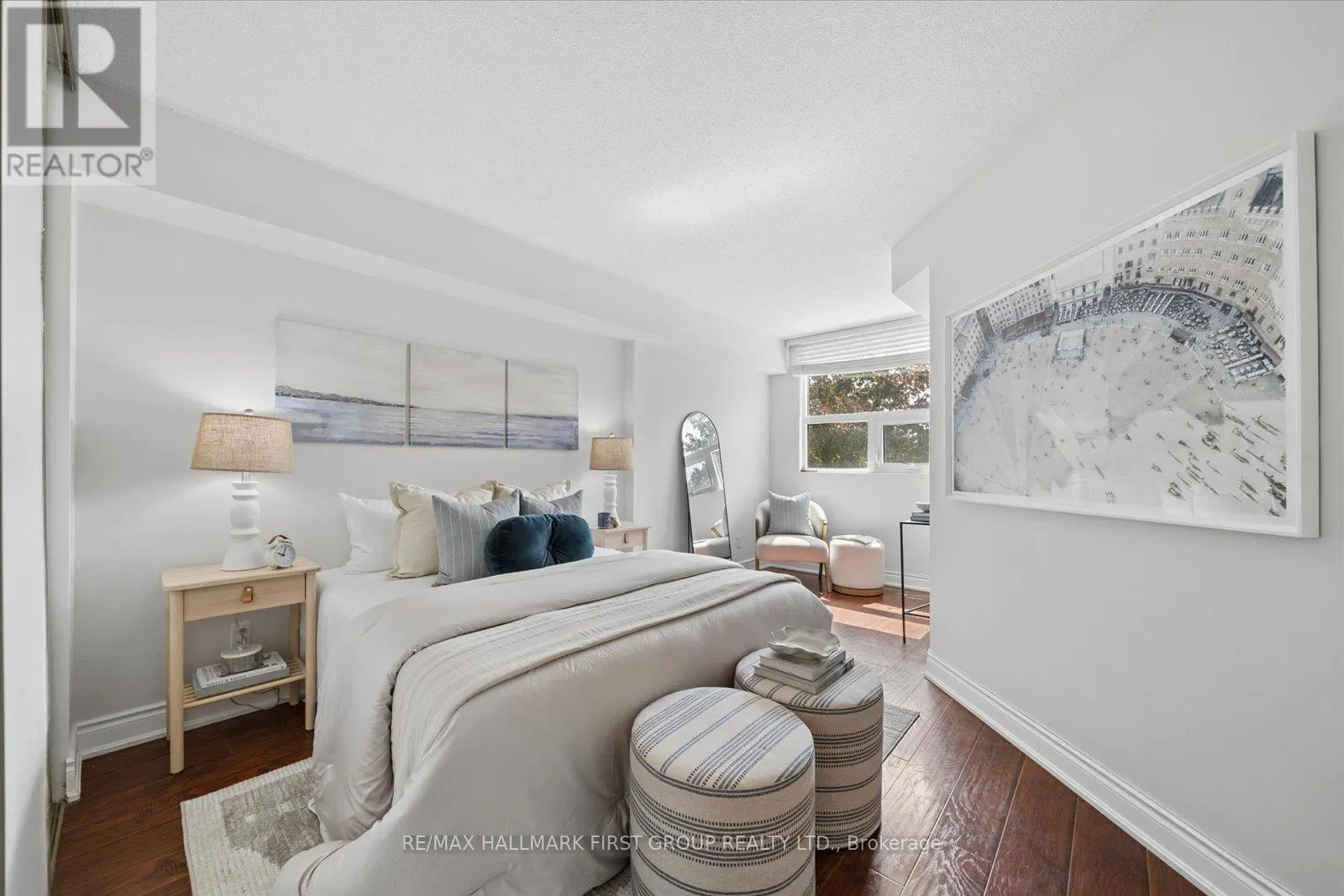 206 - 2 WESTNEY ROAD N