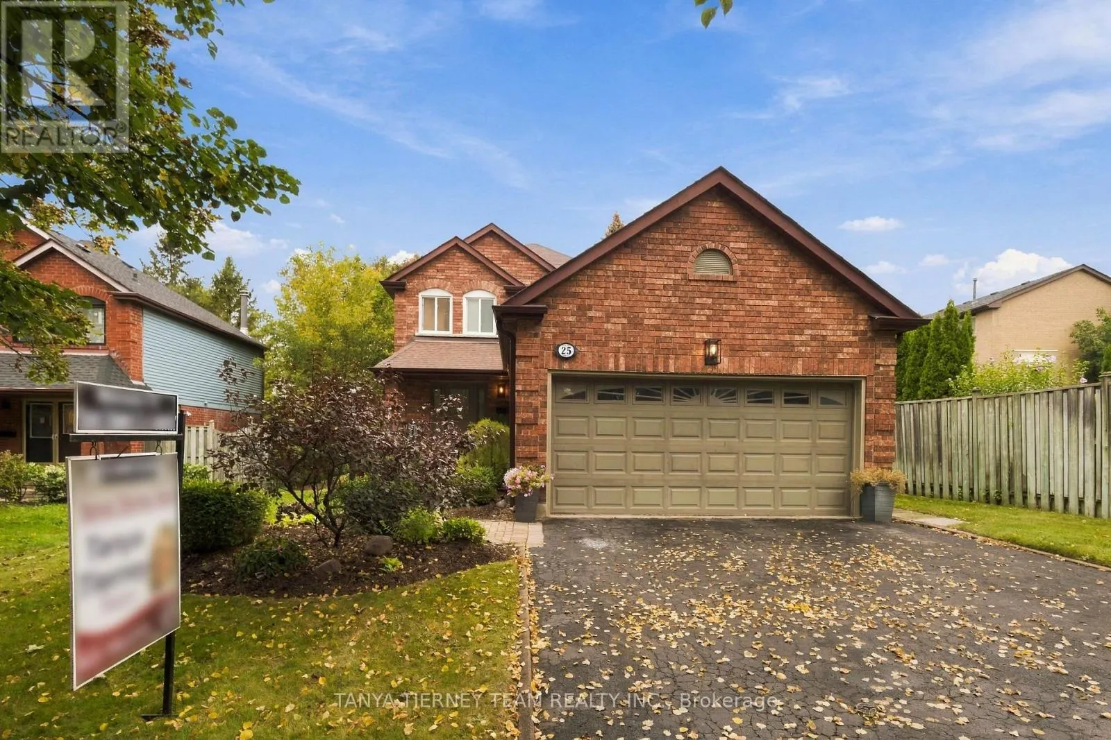 25 COULTON COURT