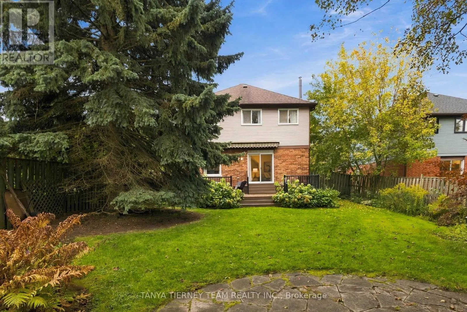 25 COULTON COURT