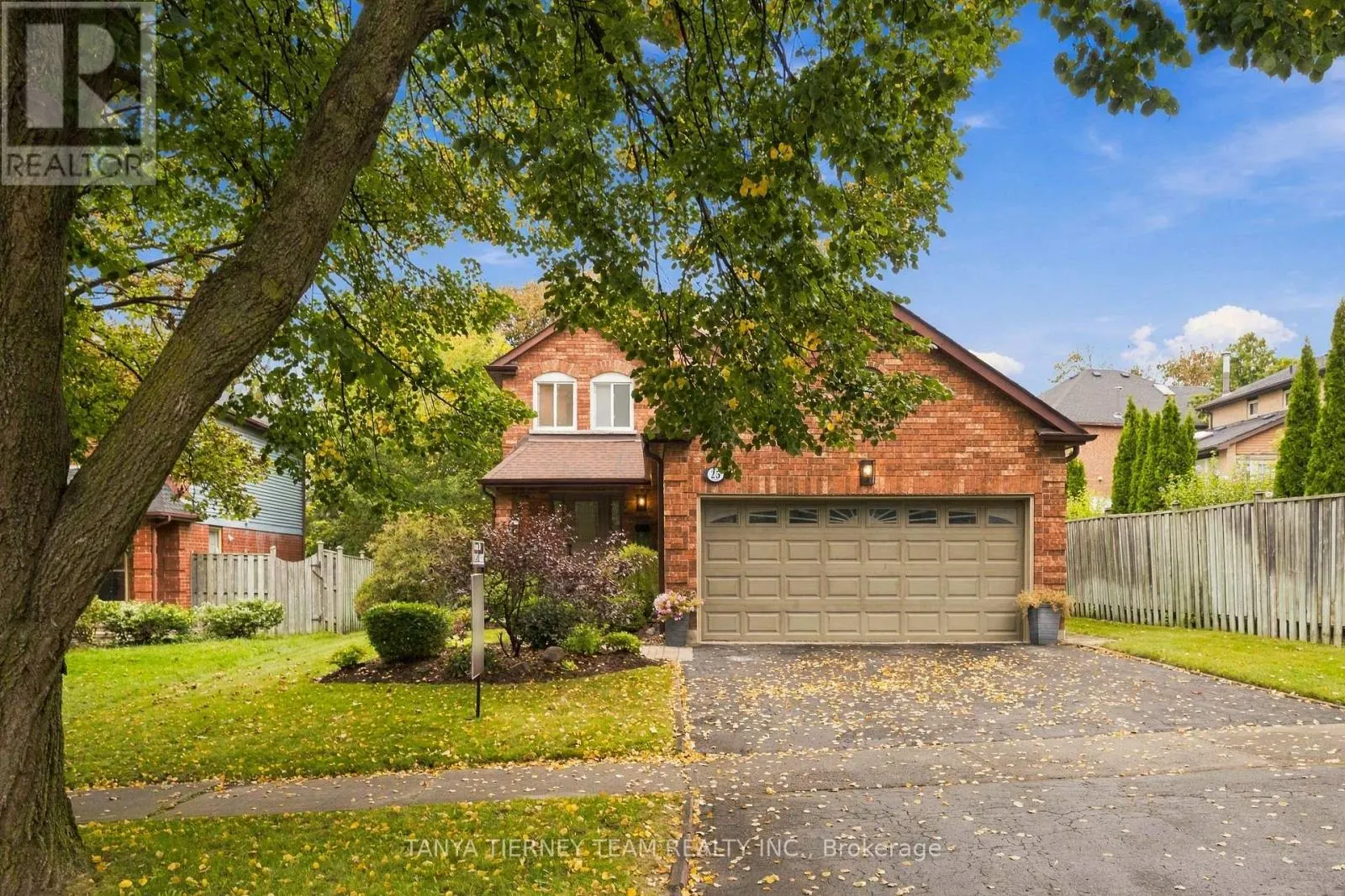 25 COULTON COURT
