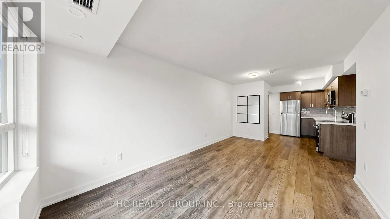 1806 - 1455 CELEBRATION DRIVE