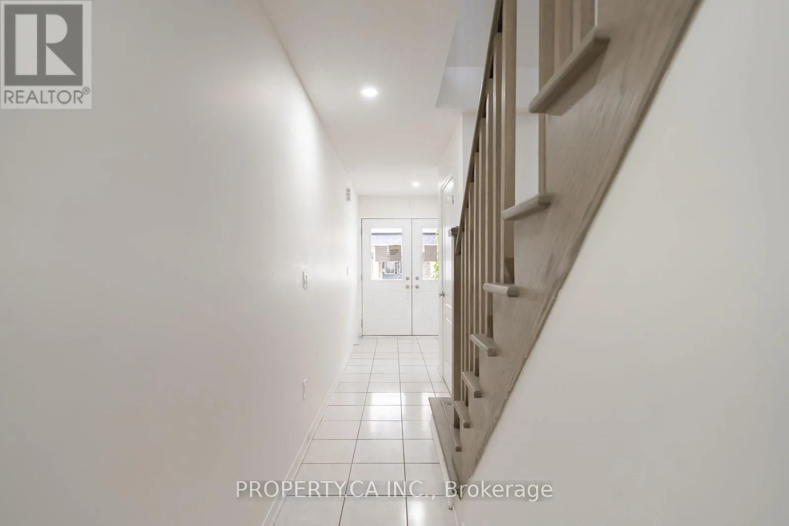 27 HEALTHCOTE LANE