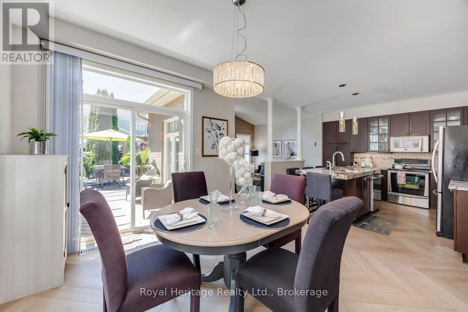 6 GOODALL CRESCENT